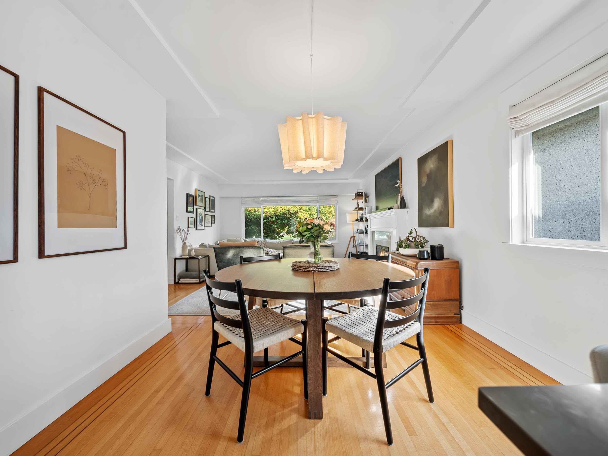 2624 1St Avenue E, Vancouver, BC