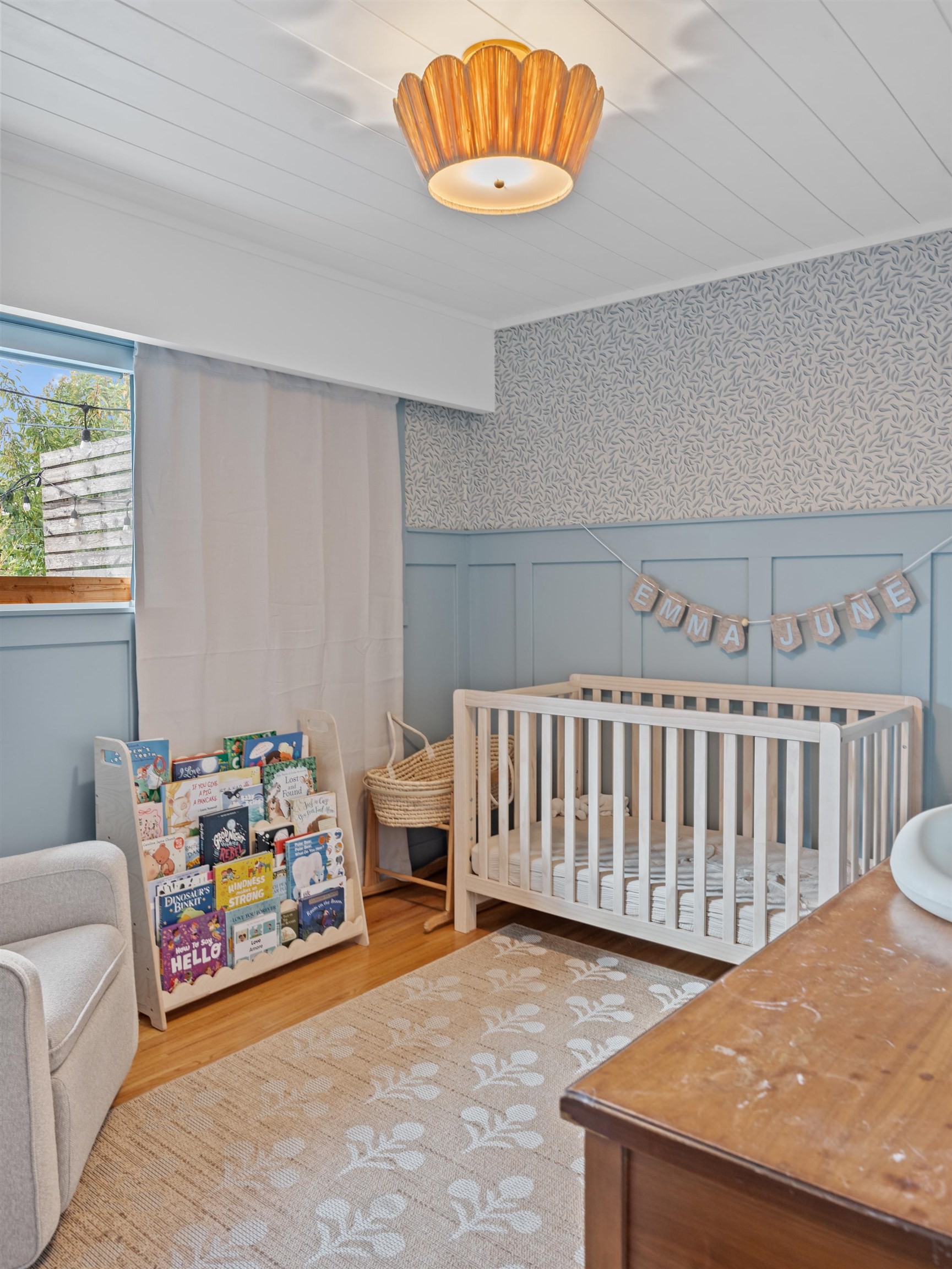 2624 1St Avenue E, Vancouver, BC