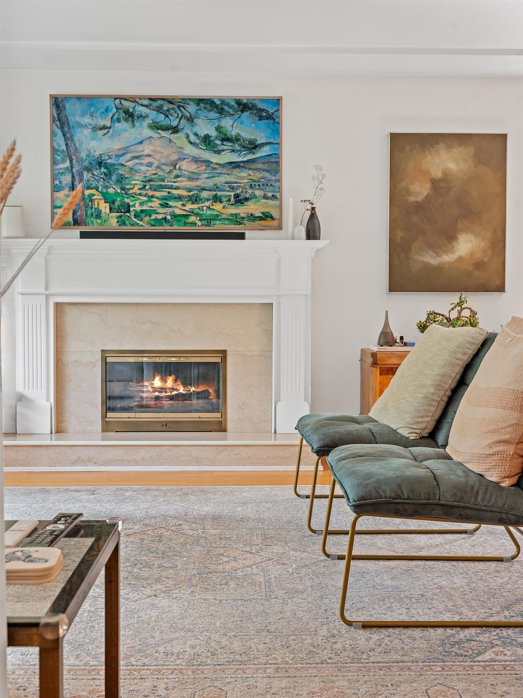 2624 1St Avenue E, Vancouver, BC