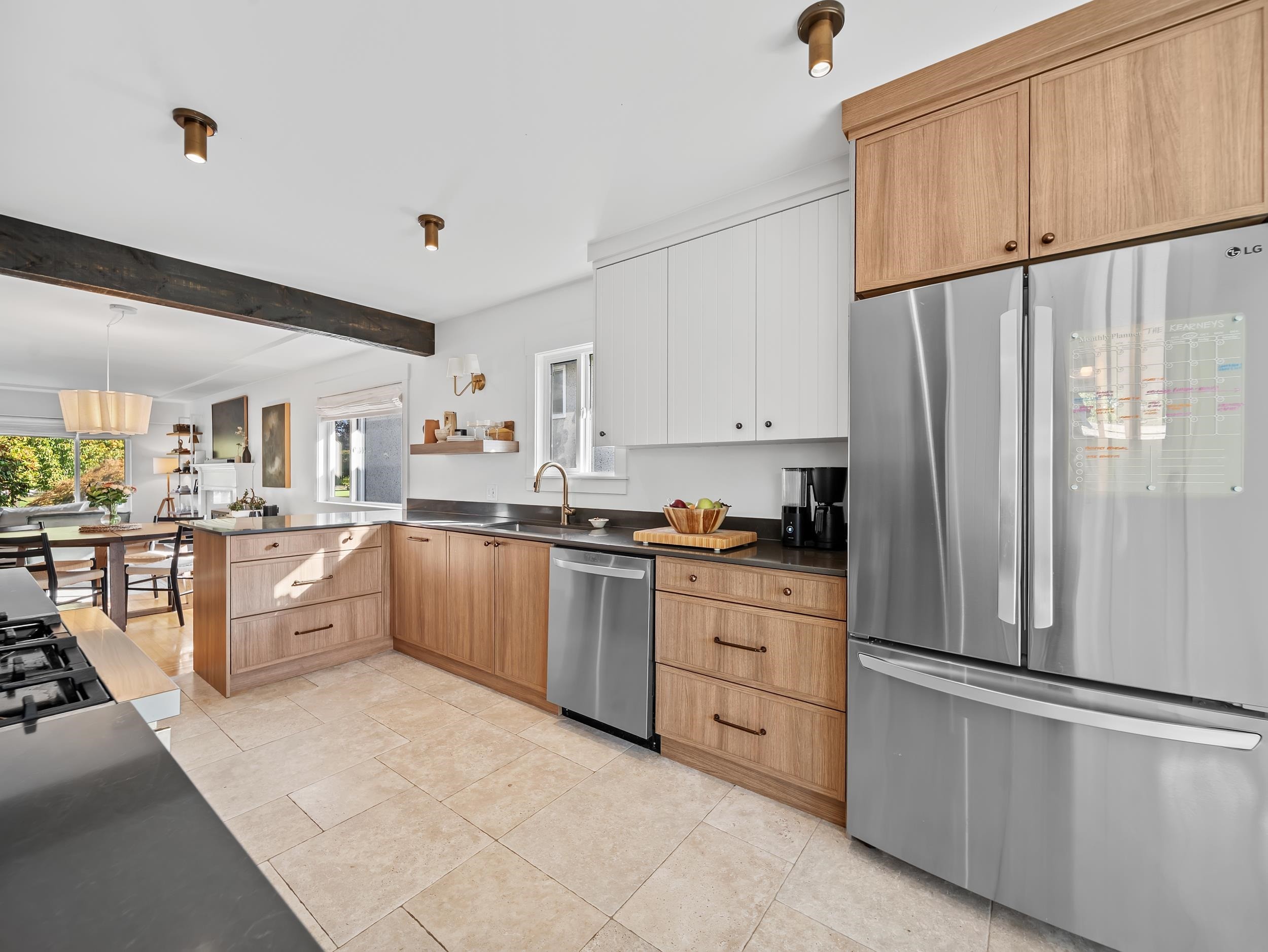 2624 1St Avenue E, Vancouver, BC