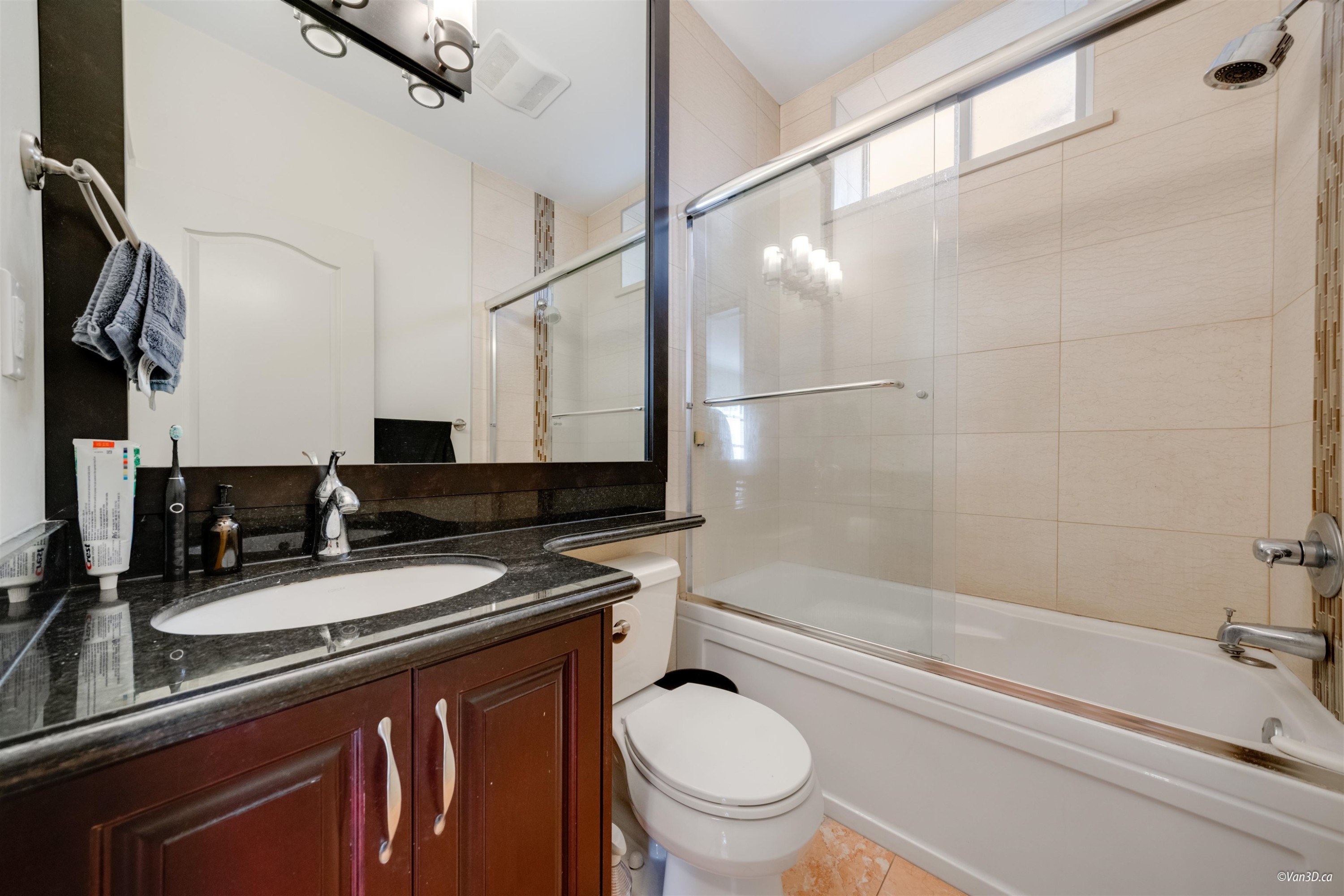 6633 Neal Street, Vancouver, BC