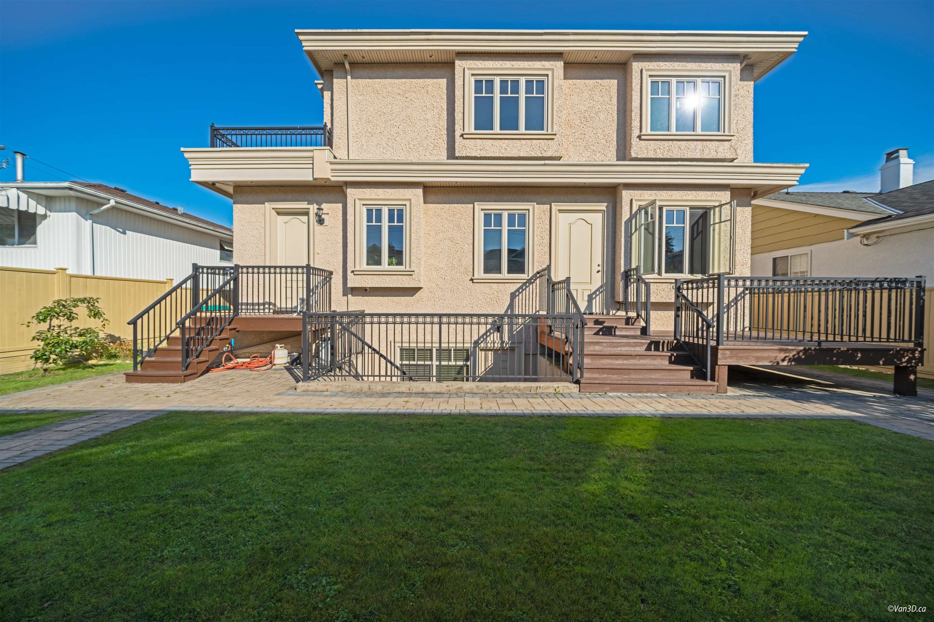 6633 Neal Street, Vancouver, BC