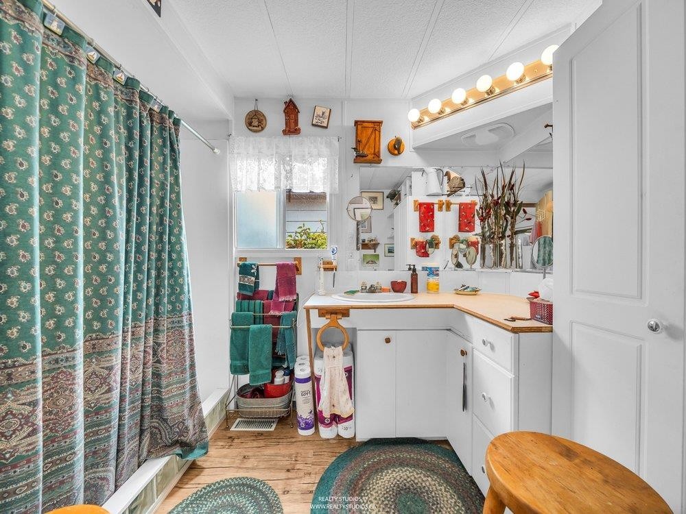 515 Tyee Court, West Vancouver, BC