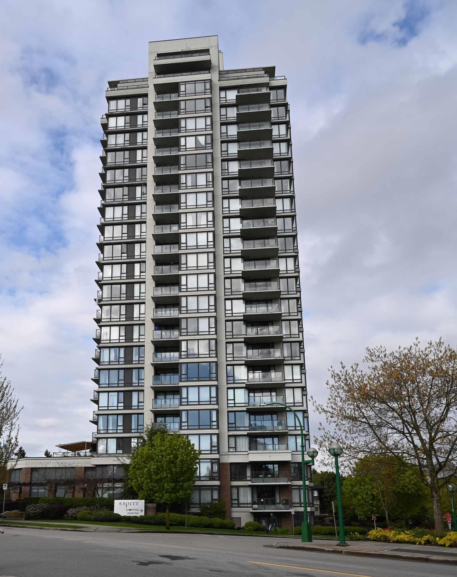 2302-7325 Arcola Street, Burnaby, BC