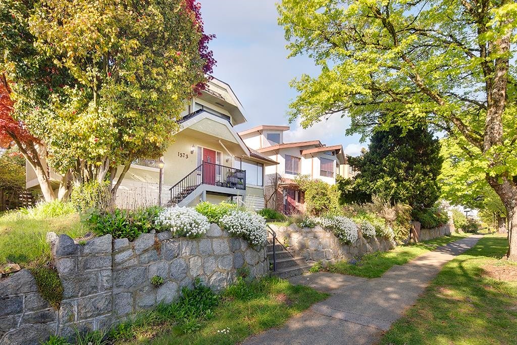 1373 64Th Avenue W, Vancouver, BC