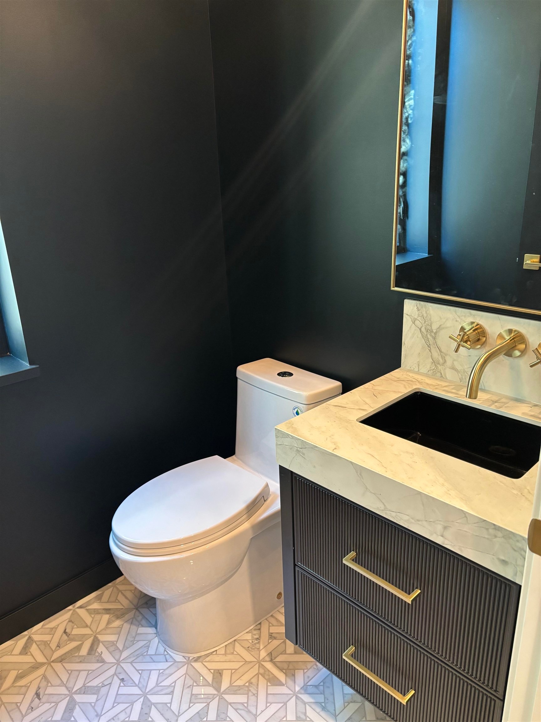 2698 5Th Avenue E, Vancouver, BC