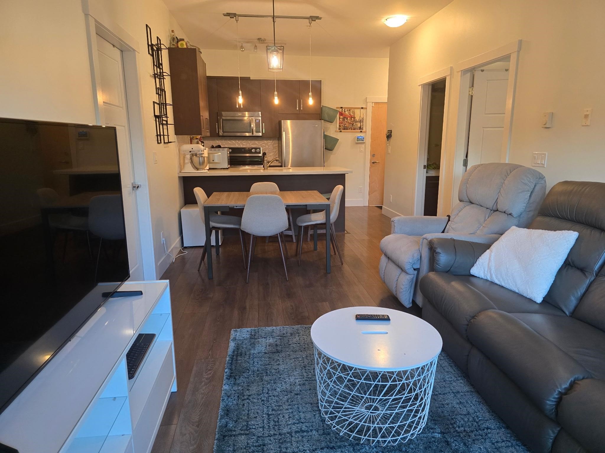 101-5288 Beresford, Burnaby, BC