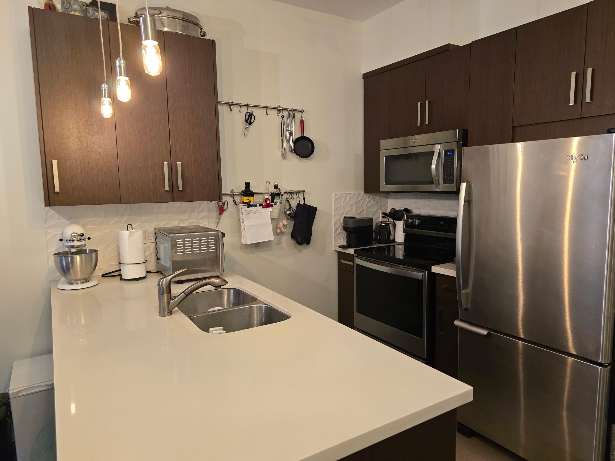 101-5288 Beresford, Burnaby, BC