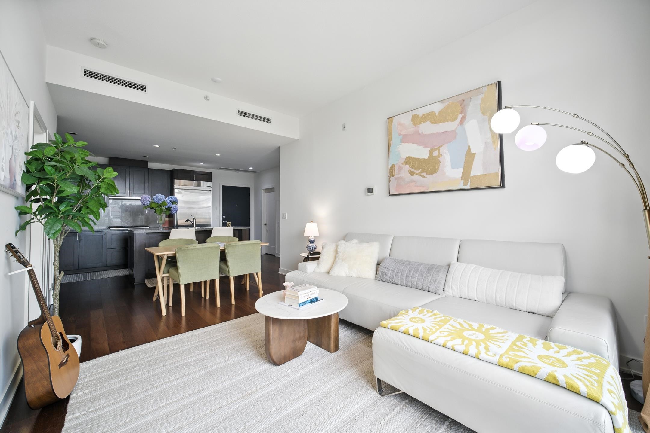 404-3595 18Th Avenue W, Vancouver, BC