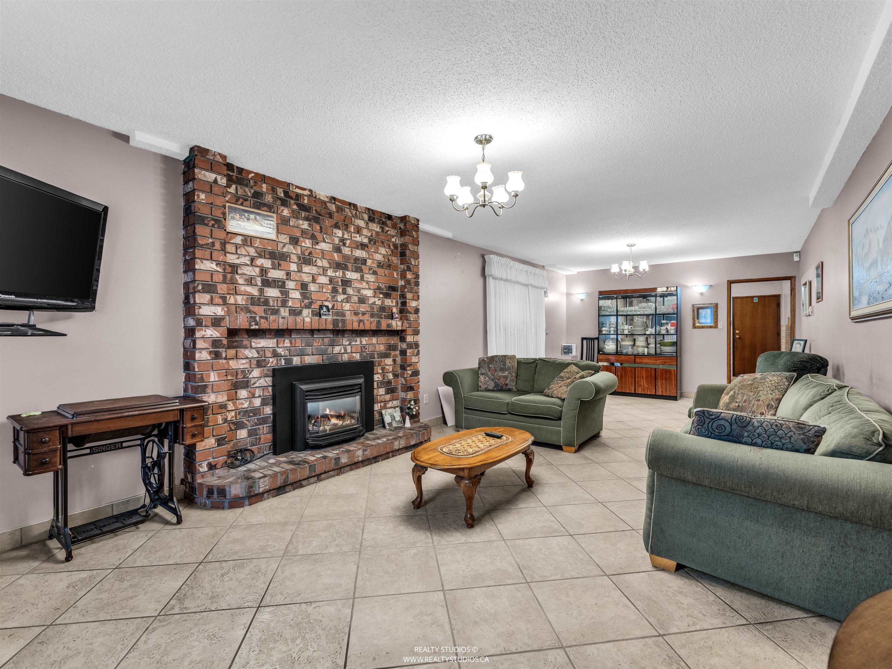 3112 E 1St Avenue, Vancouver, BC