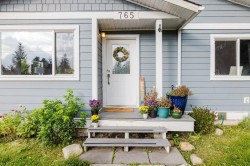 765 Cascade Crescent Gibsons, BC V0N 1V9