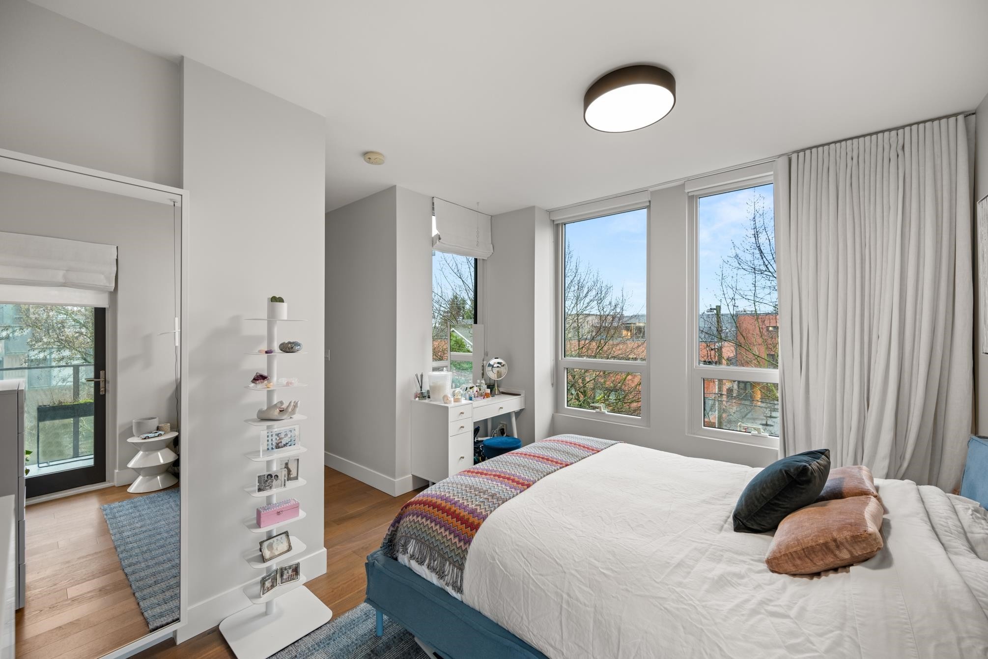 401-2687 Maple Street, Vancouver, BC