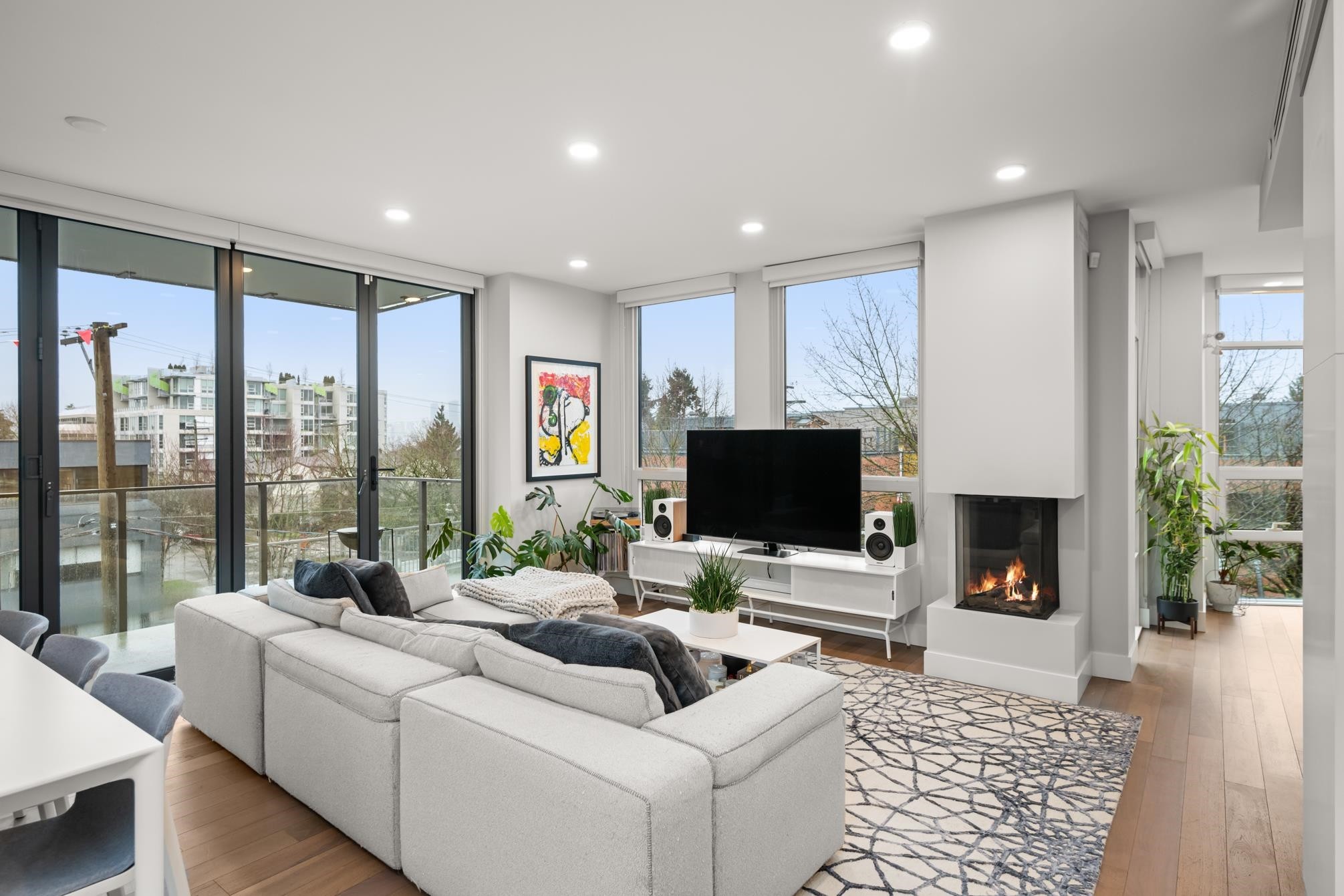 401-2687 Maple Street, Vancouver, BC