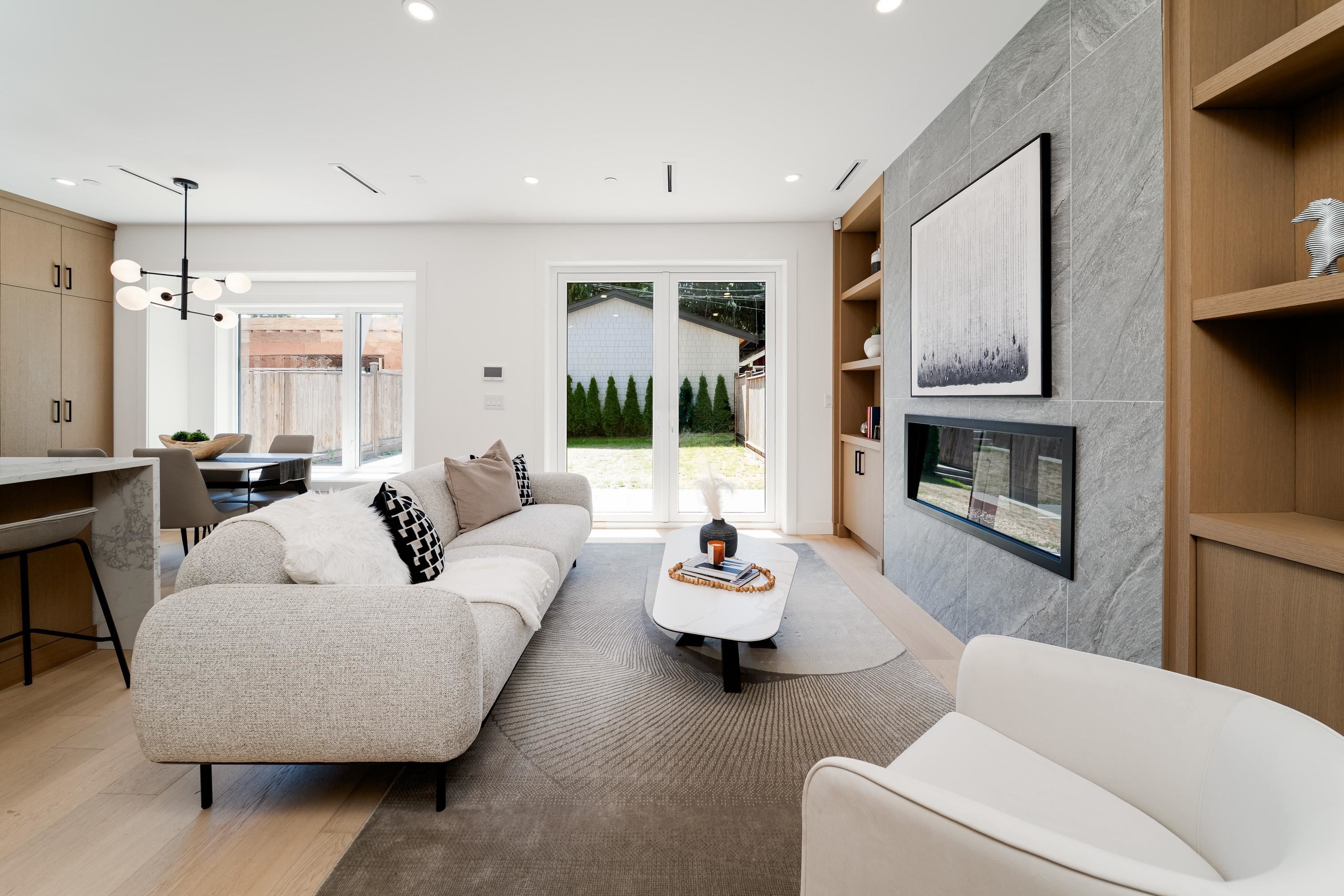 968 17Th Avenue W, Vancouver, BC