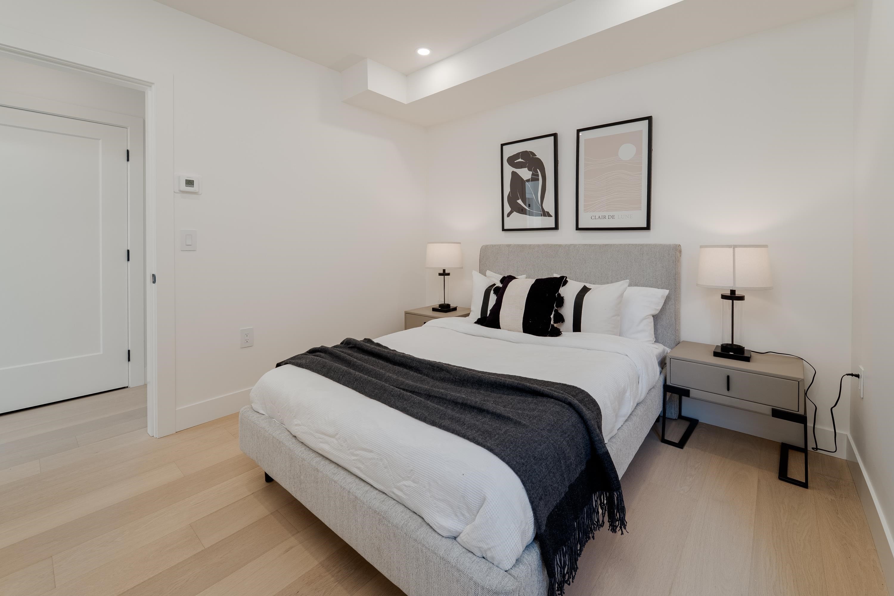 968 17Th Avenue W, Vancouver, BC