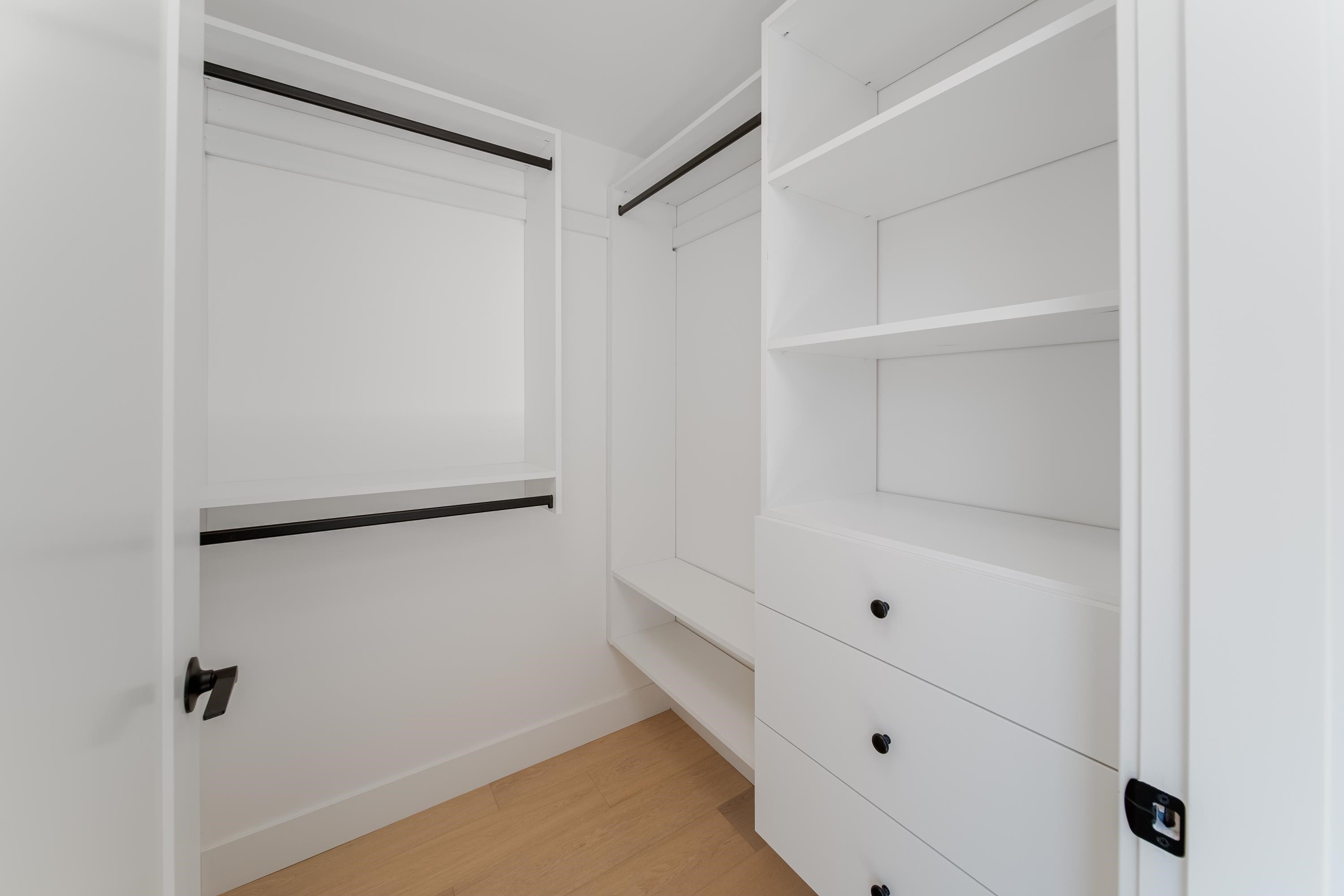 968 17Th Avenue W, Vancouver, BC