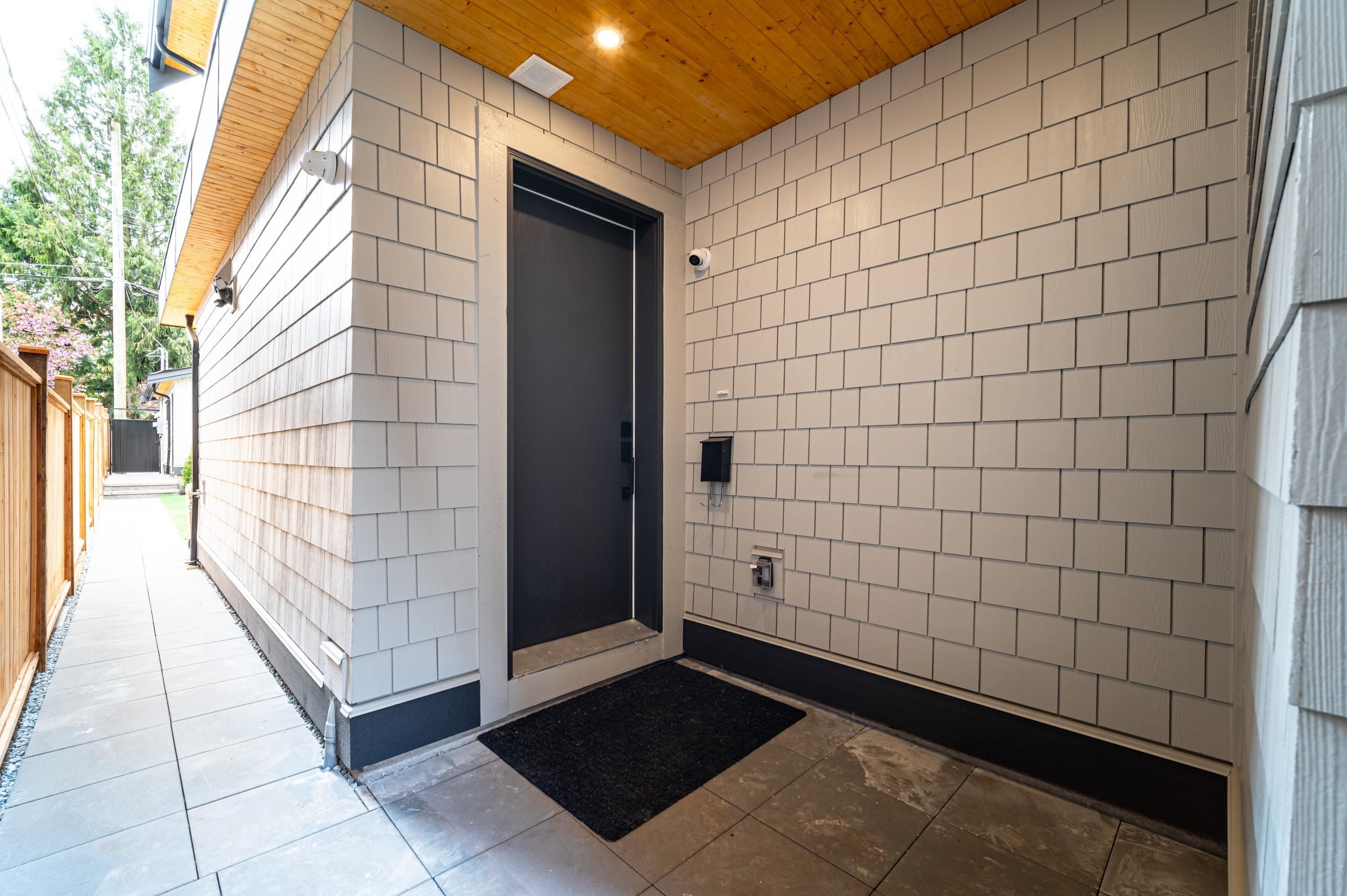 968 17Th Avenue W, Vancouver, BC