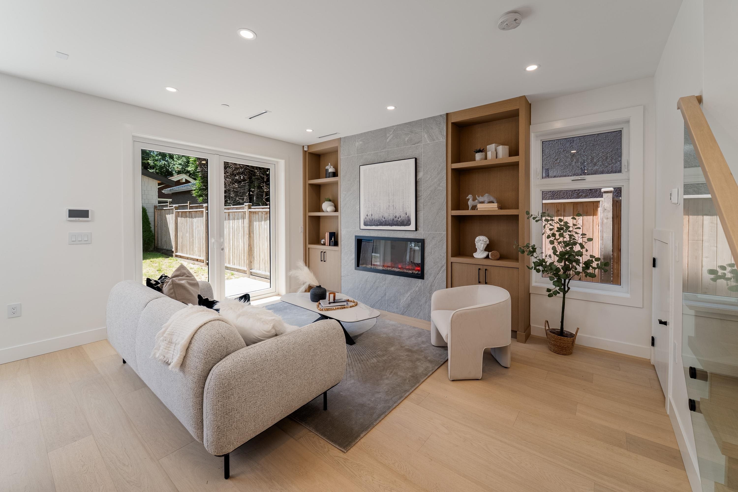 968 17Th Avenue W, Vancouver, BC