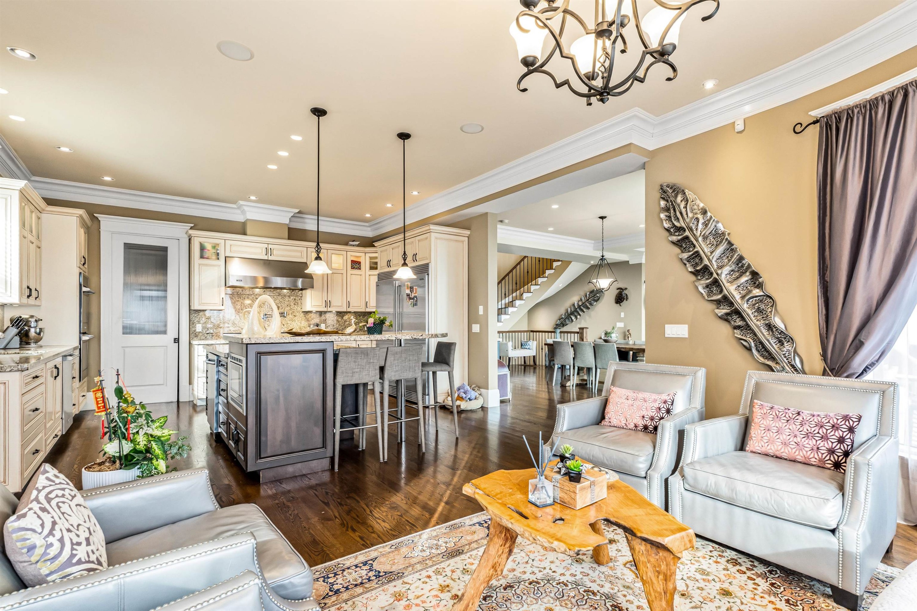 5290 Pandora Street, Burnaby, BC