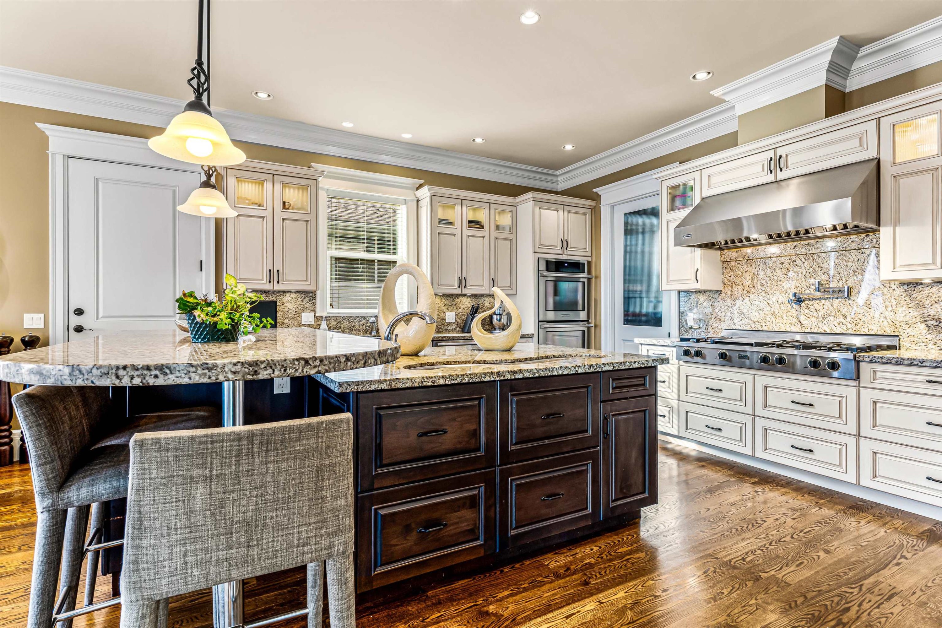 5290 Pandora Street, Burnaby, BC