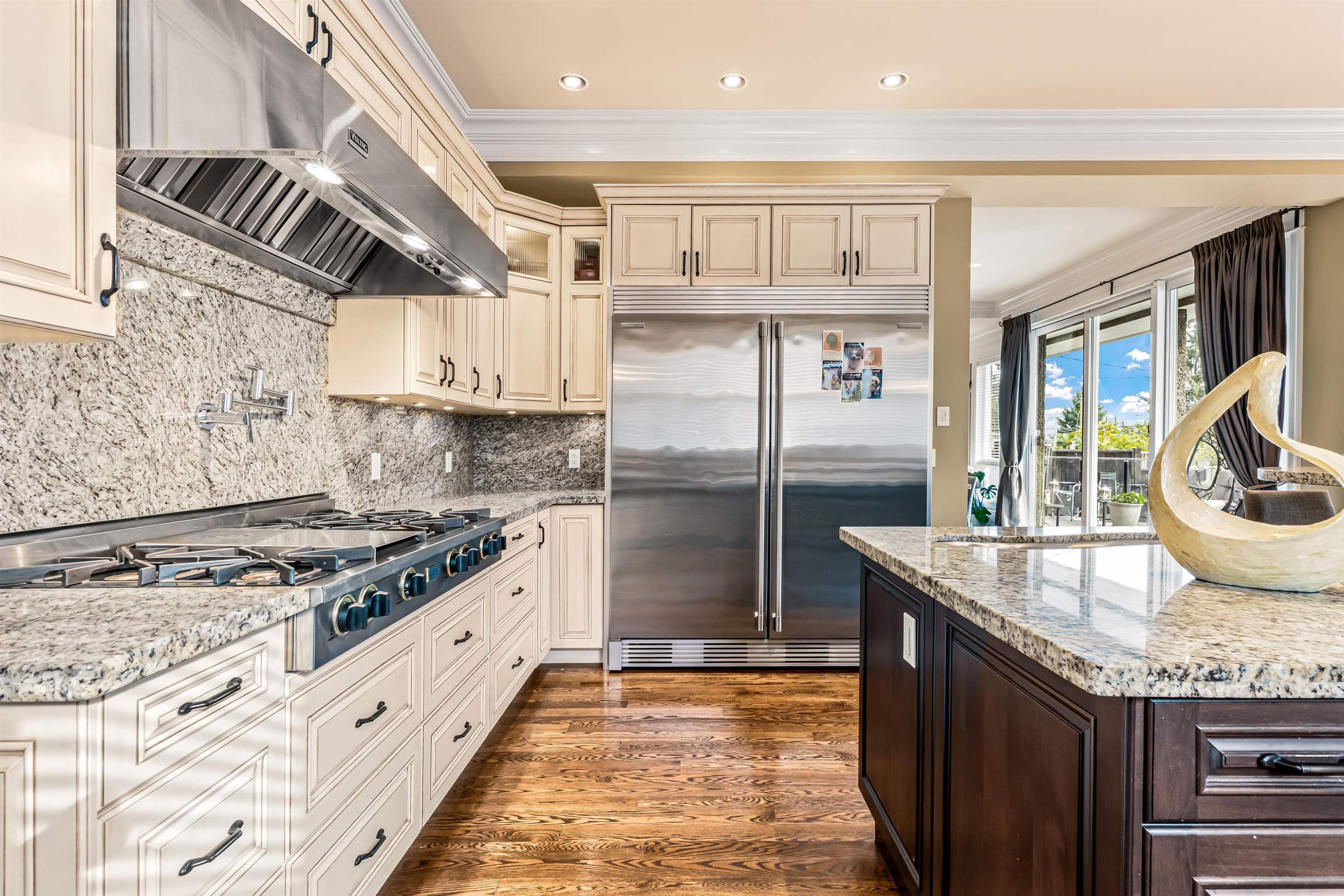 5290 Pandora Street, Burnaby, BC