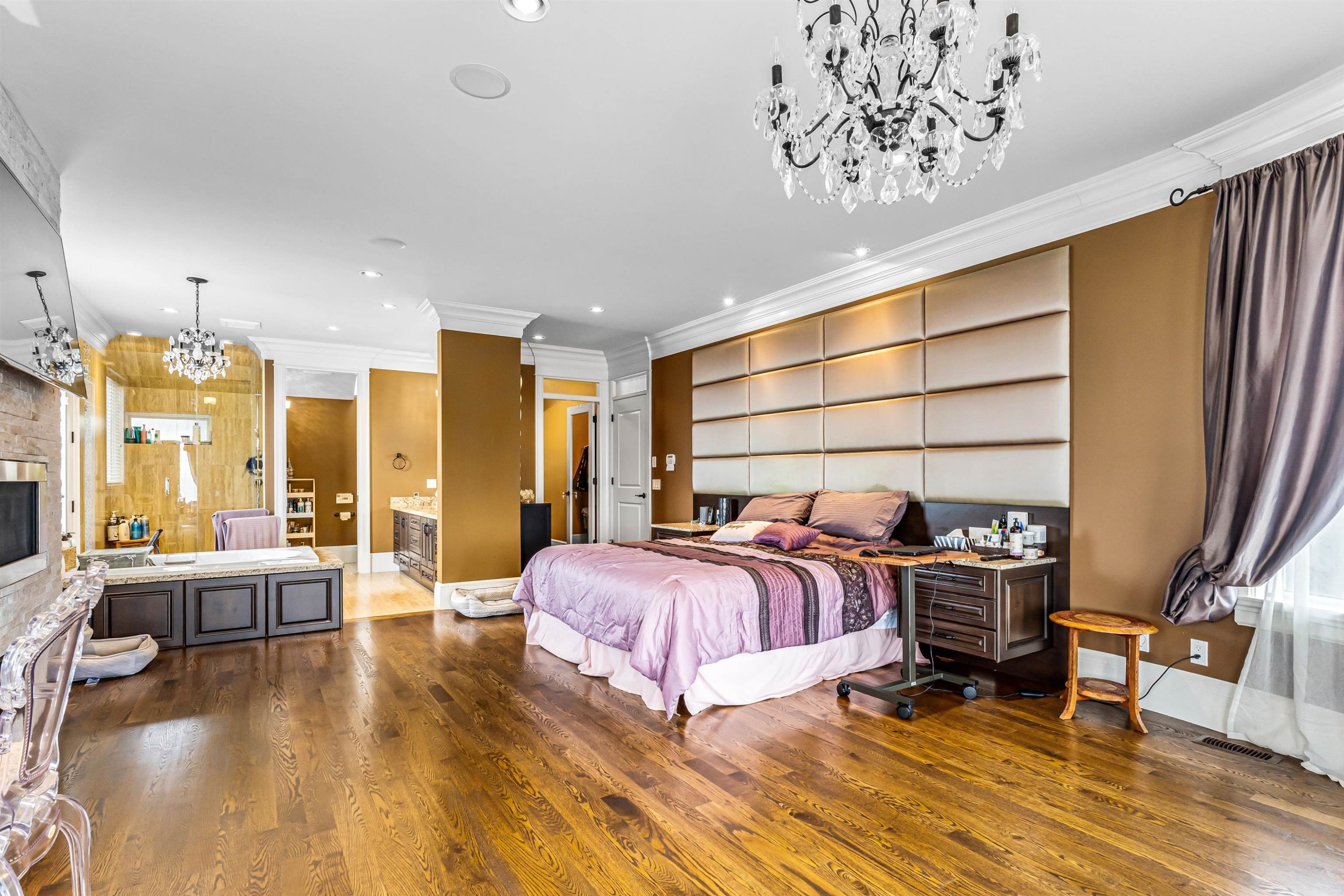 5290 Pandora Street, Burnaby, BC