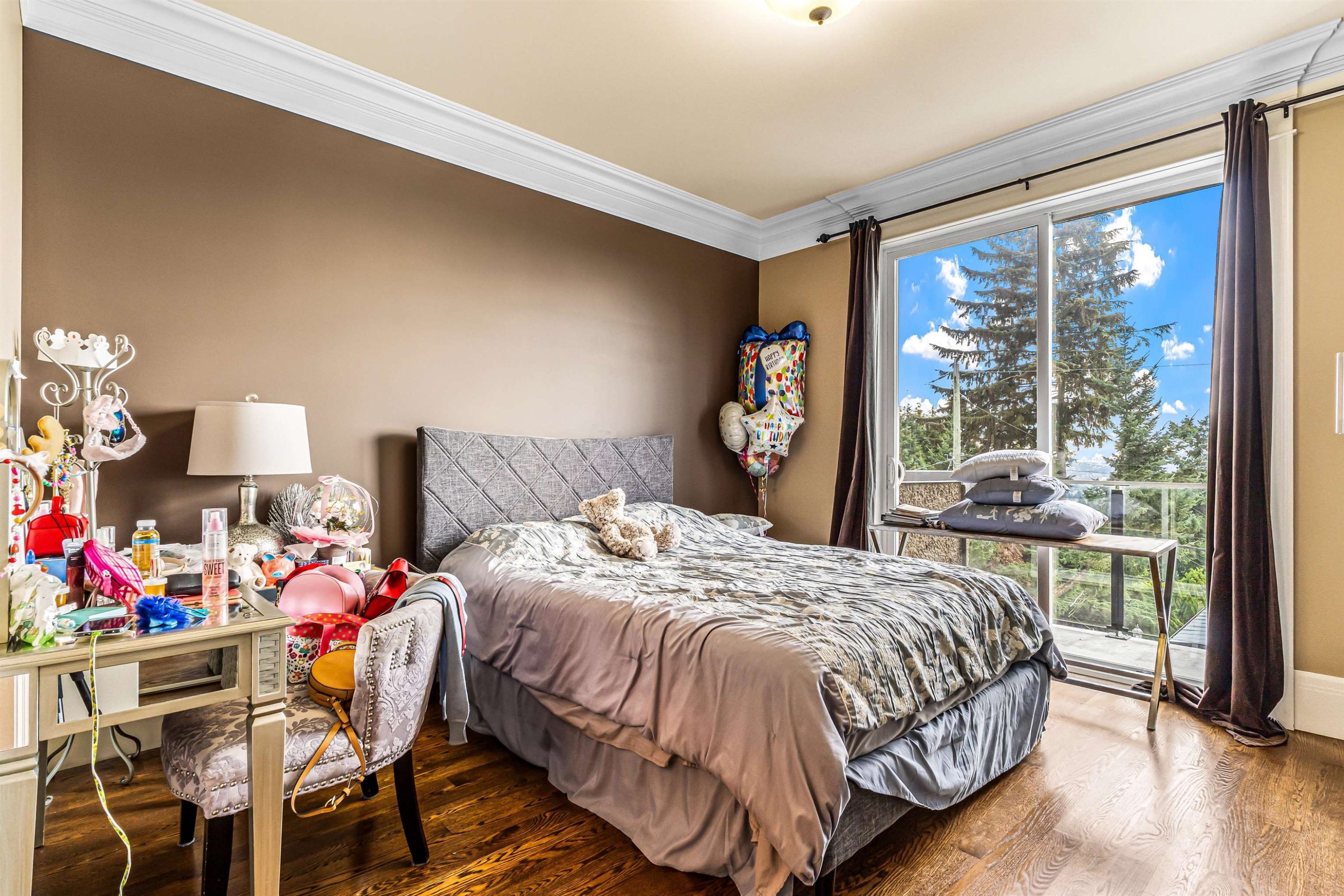 5290 Pandora Street, Burnaby, BC