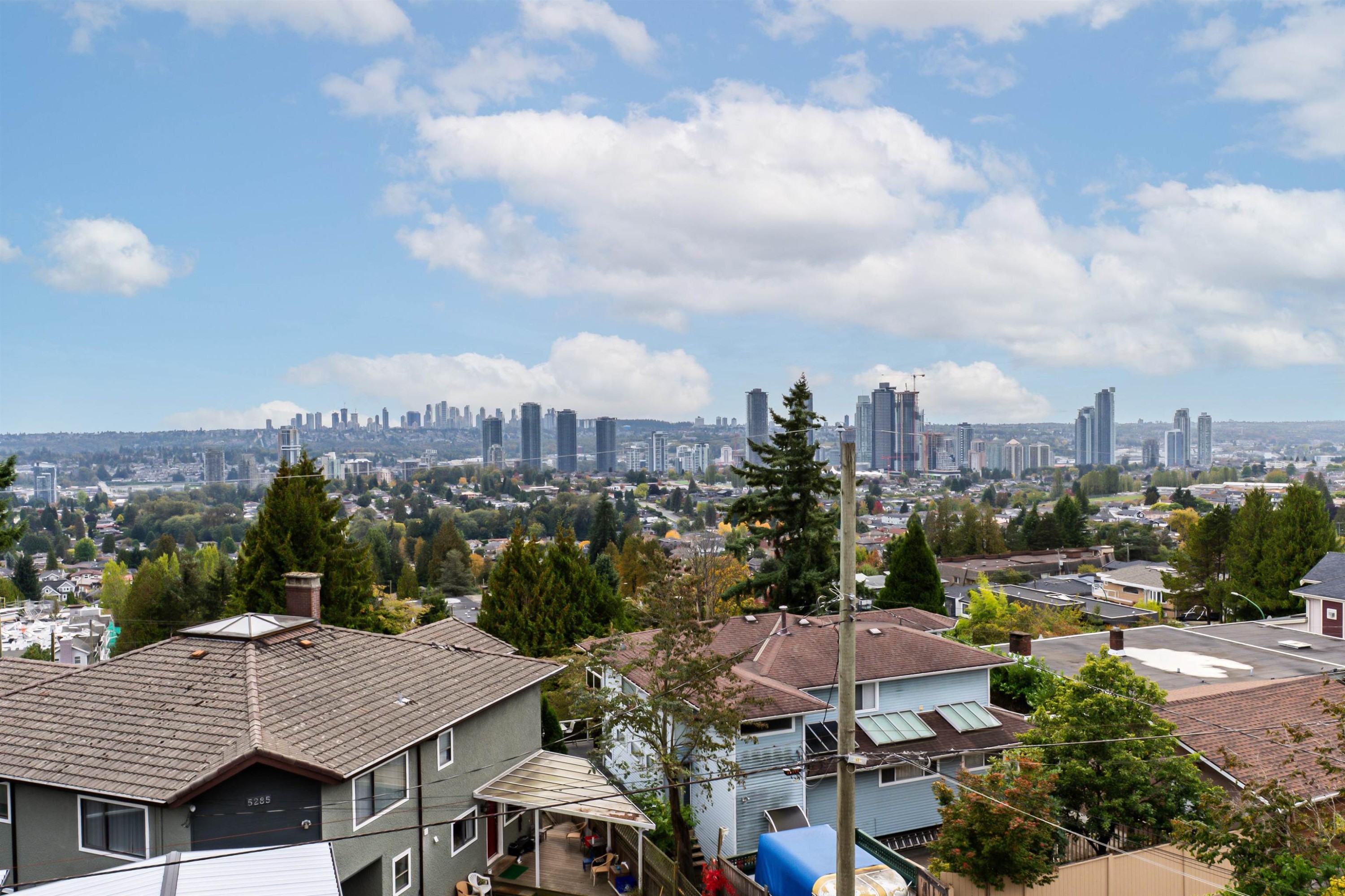 5290 Pandora Street, Burnaby, BC