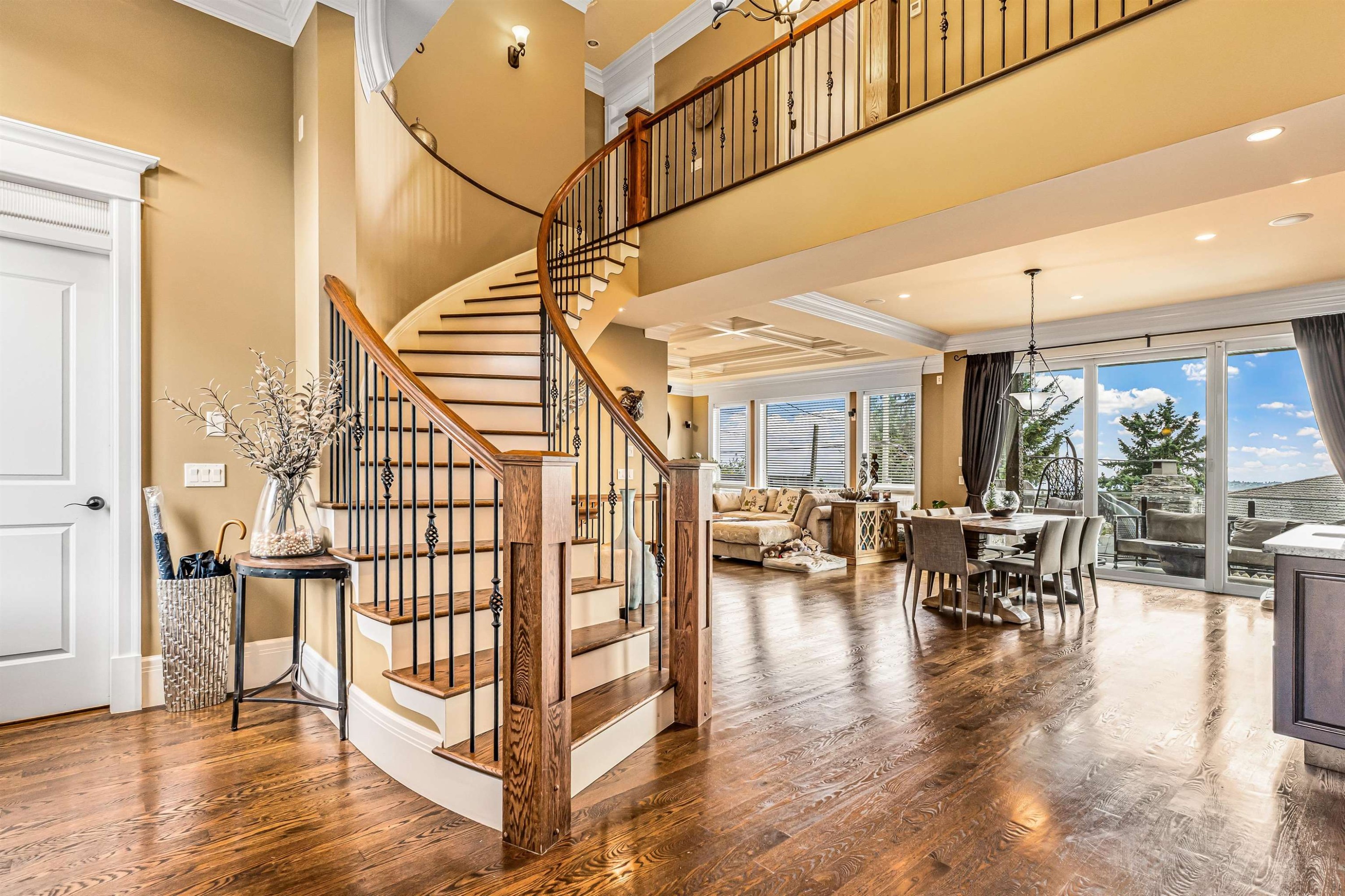 5290 Pandora Street, Burnaby, BC