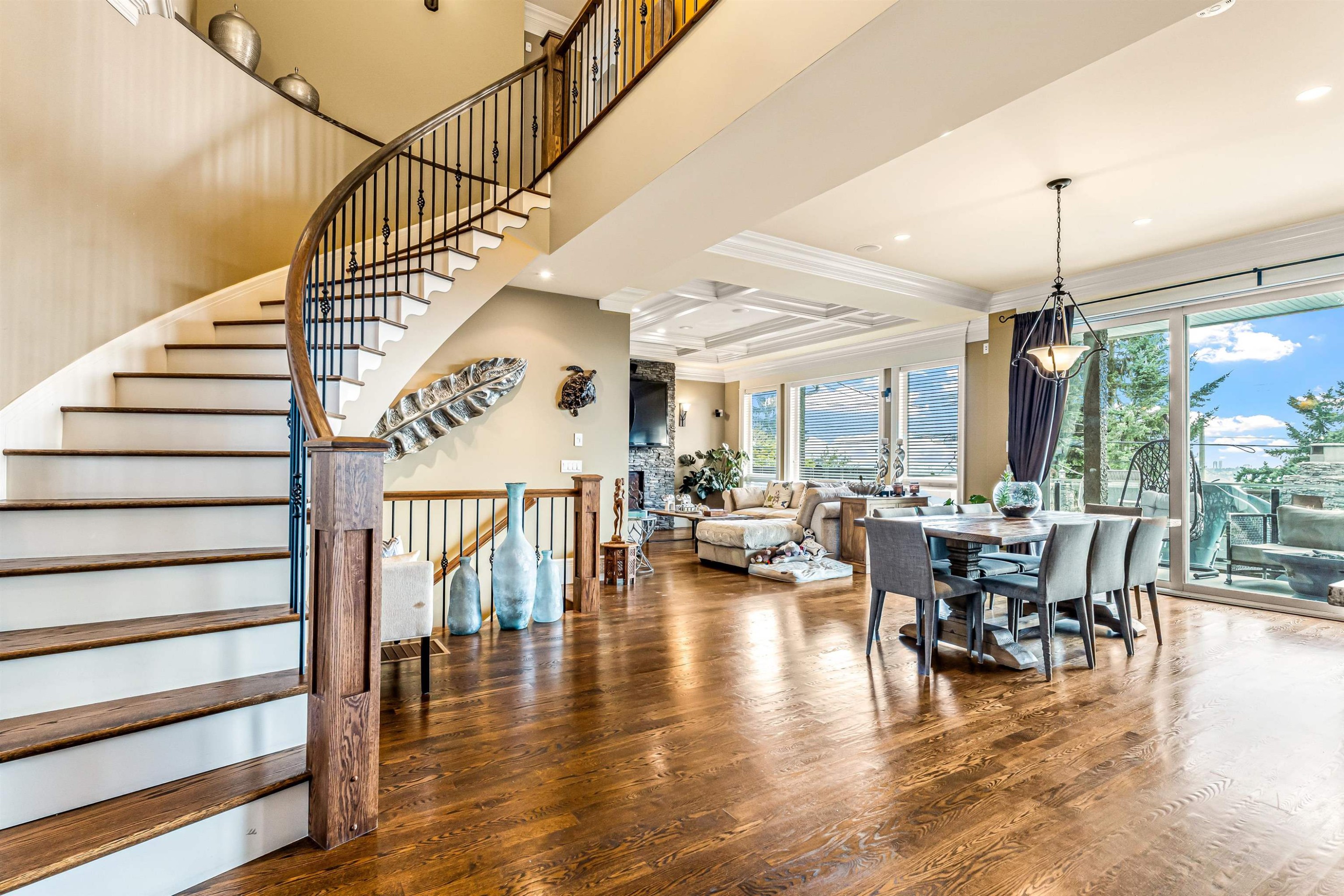 5290 Pandora Street, Burnaby, BC