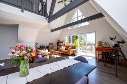 6563 Anchor Place Sechelt, BC V7Z 0N3