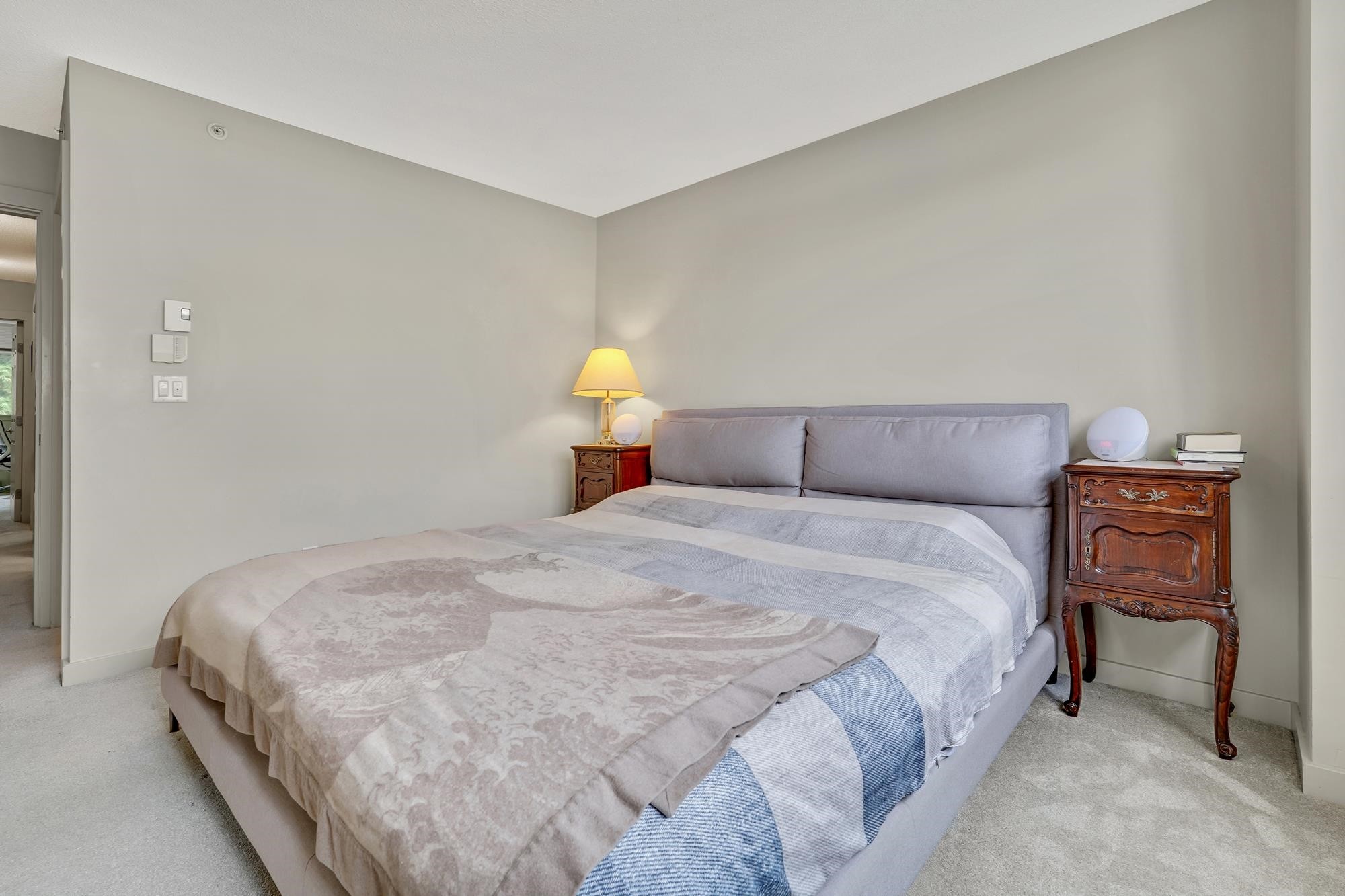 3264 Clermont Mews, Vancouver, BC