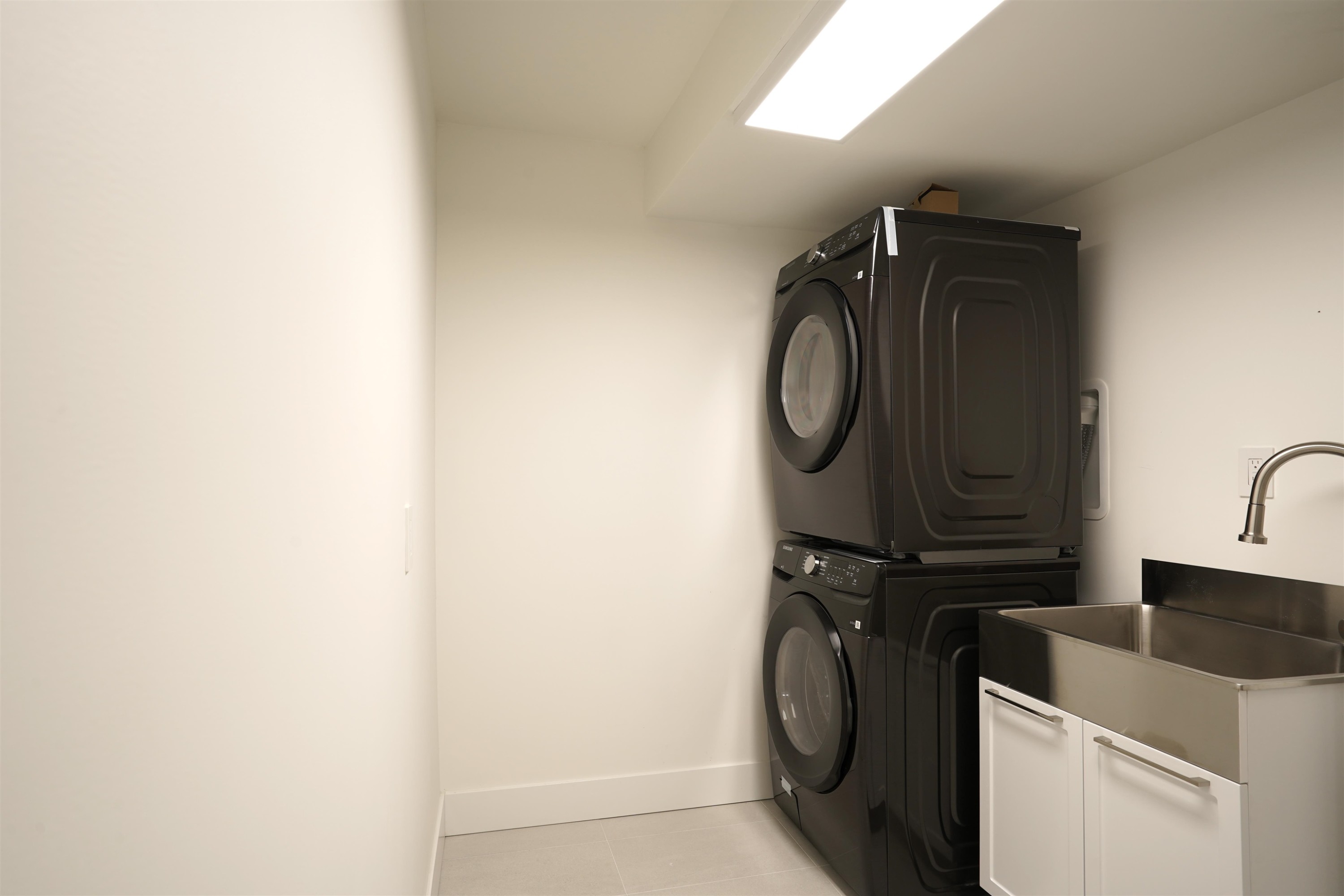 2078 Springer Avenue, Burnaby, BC