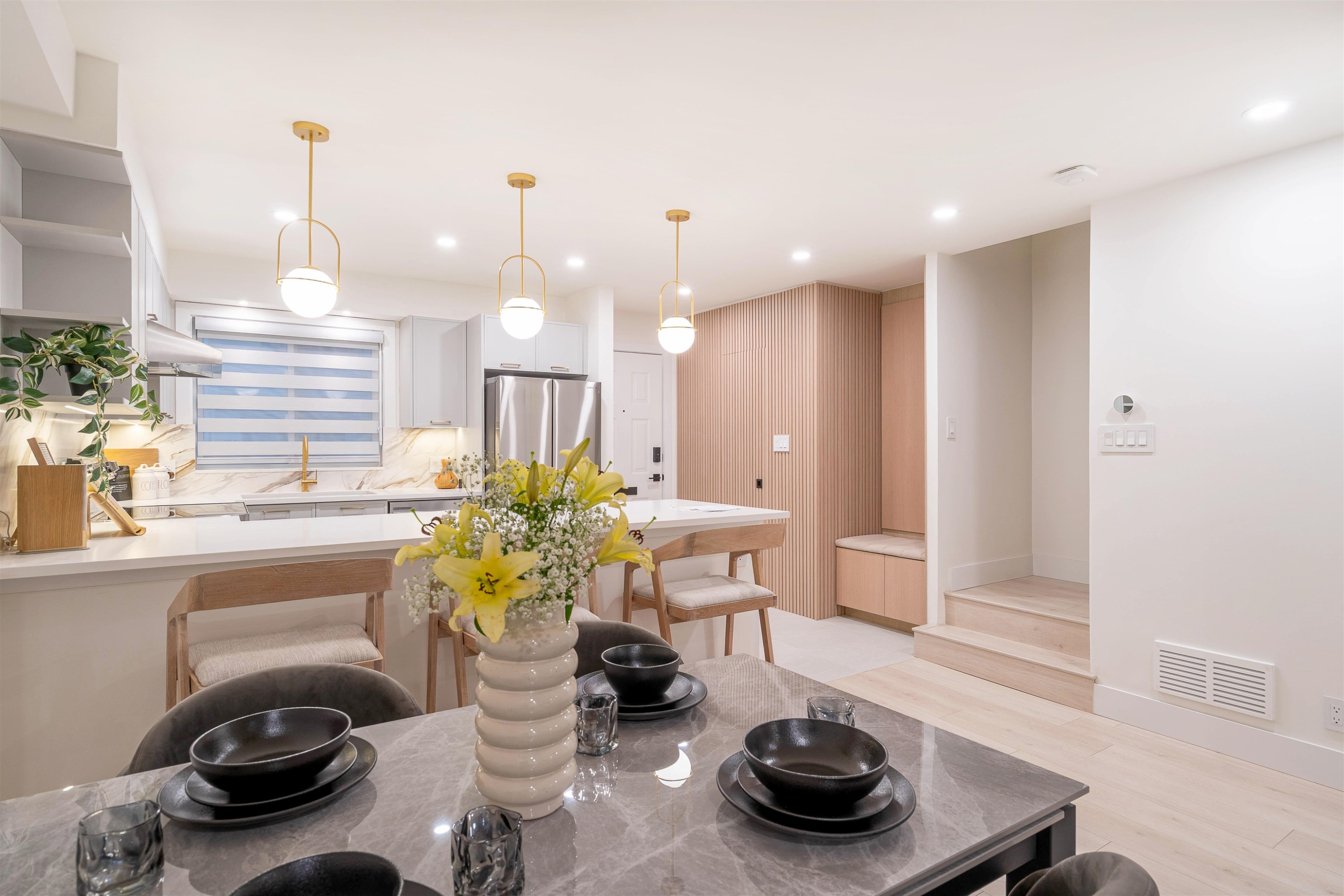 2078 Springer Avenue, Burnaby, BC