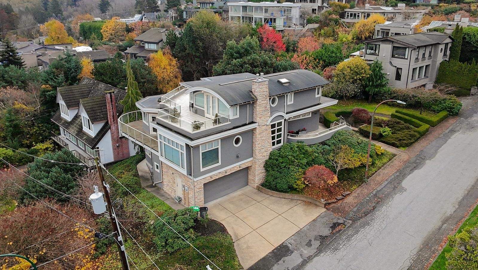 1822 Sasamat Street, Vancouver, BC