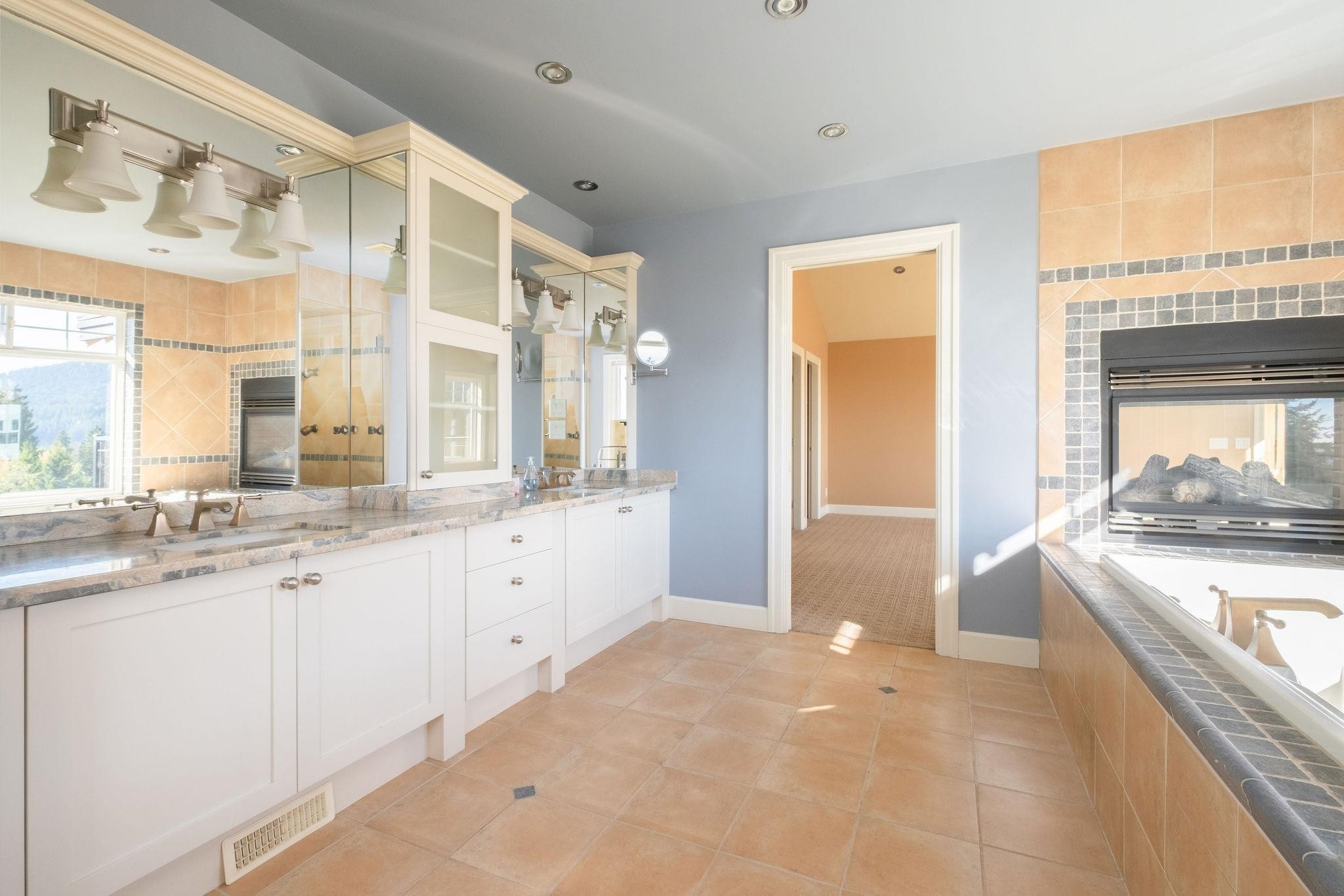 3233 Chartwell Lane, Coquitlam, BC