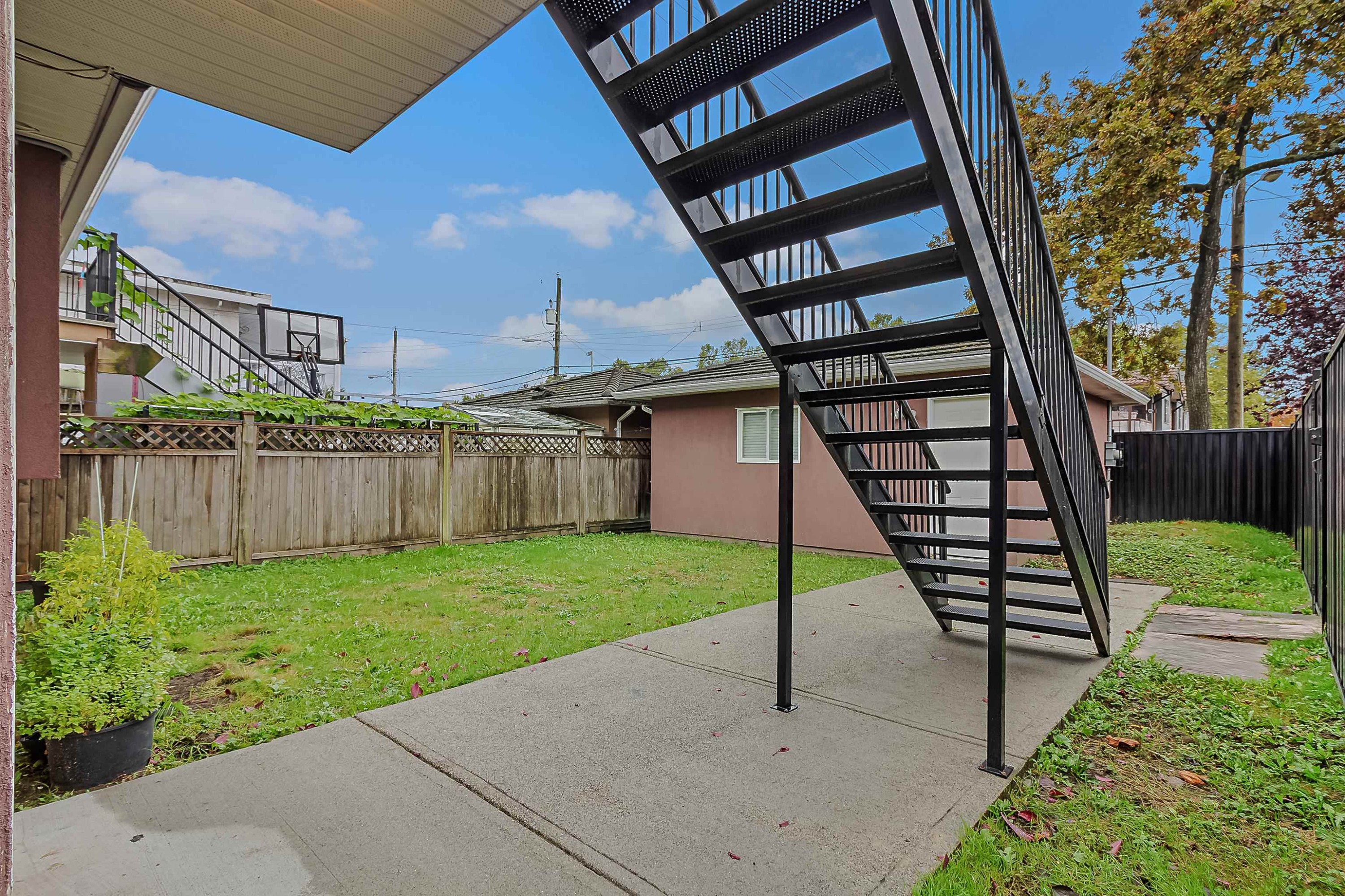 1380 51St Avenue E, Vancouver, BC