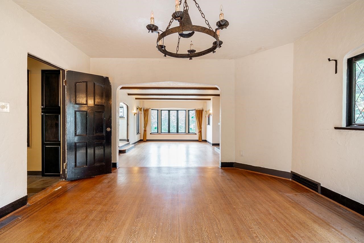 2806 King Edward Avenue W, Vancouver, BC