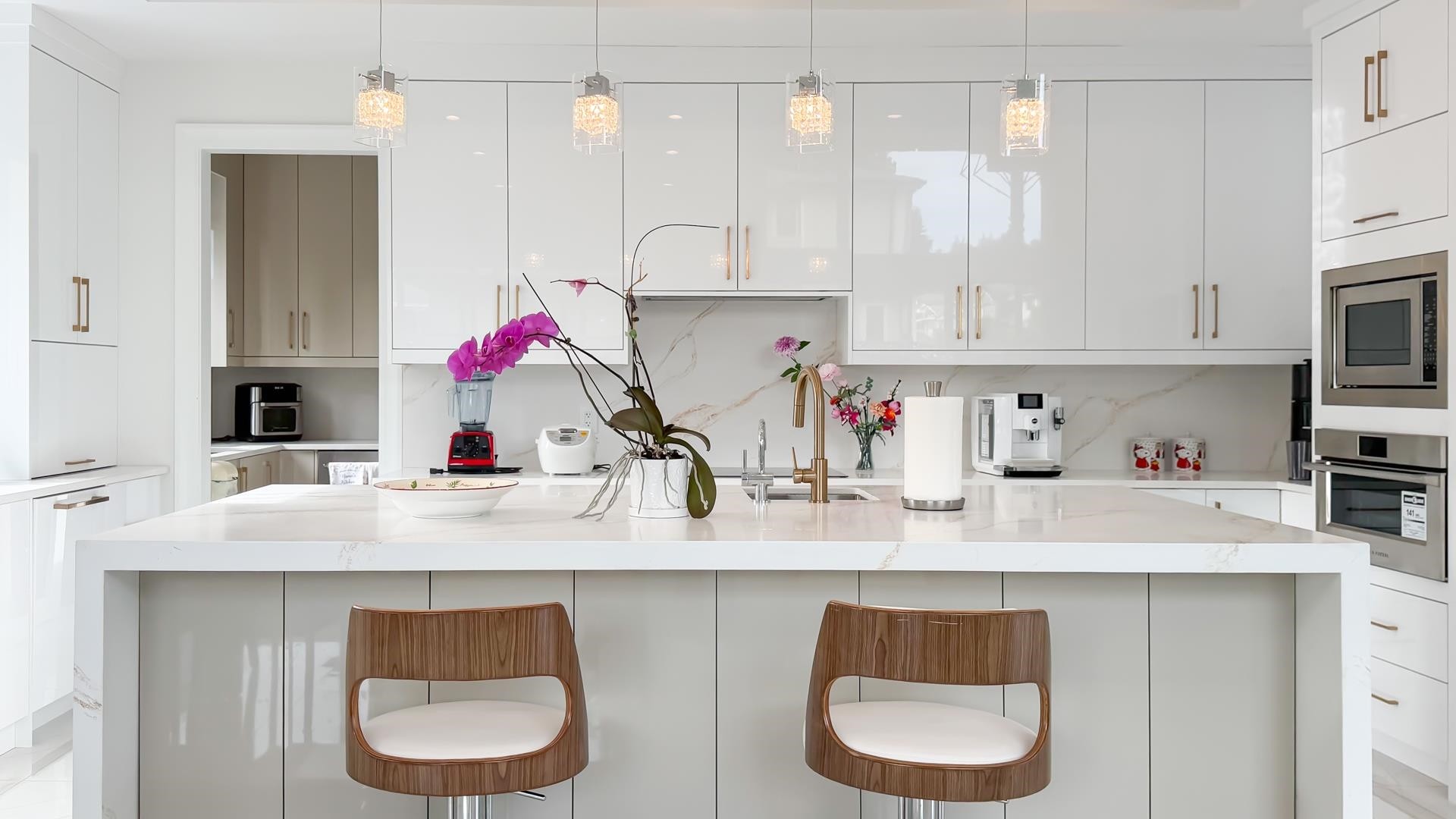 5302 Springdale Court, Burnaby, BC