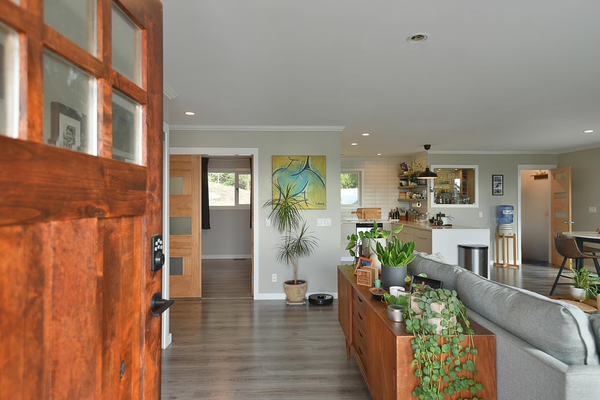 482 Elphinstone Avenue, Gibsons, BC