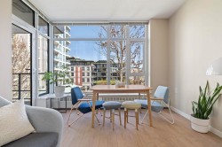 408-135 2nd Street W North Vancouver, BC V7M 0C5