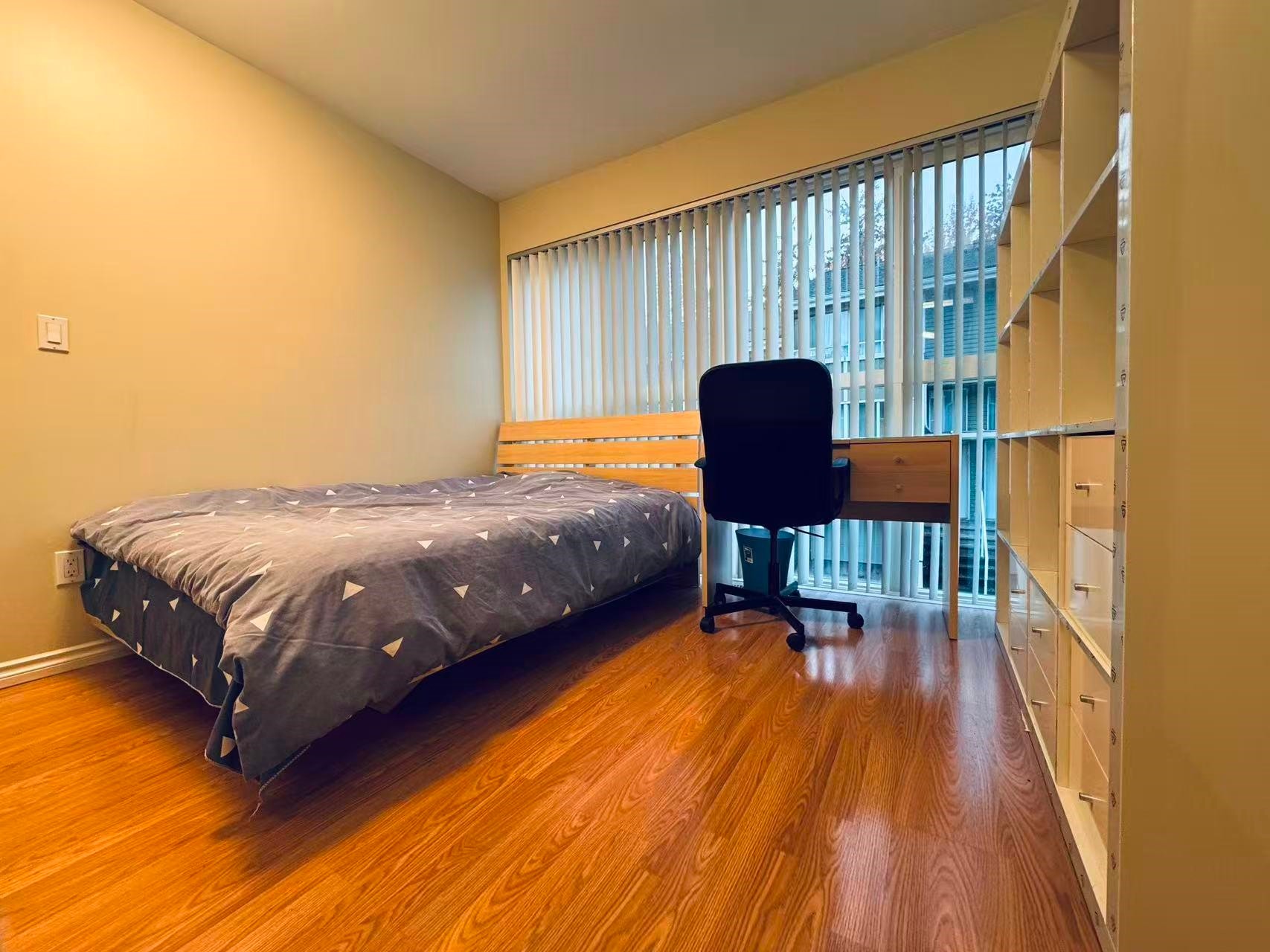 8410 Keystone Street, Vancouver, BC