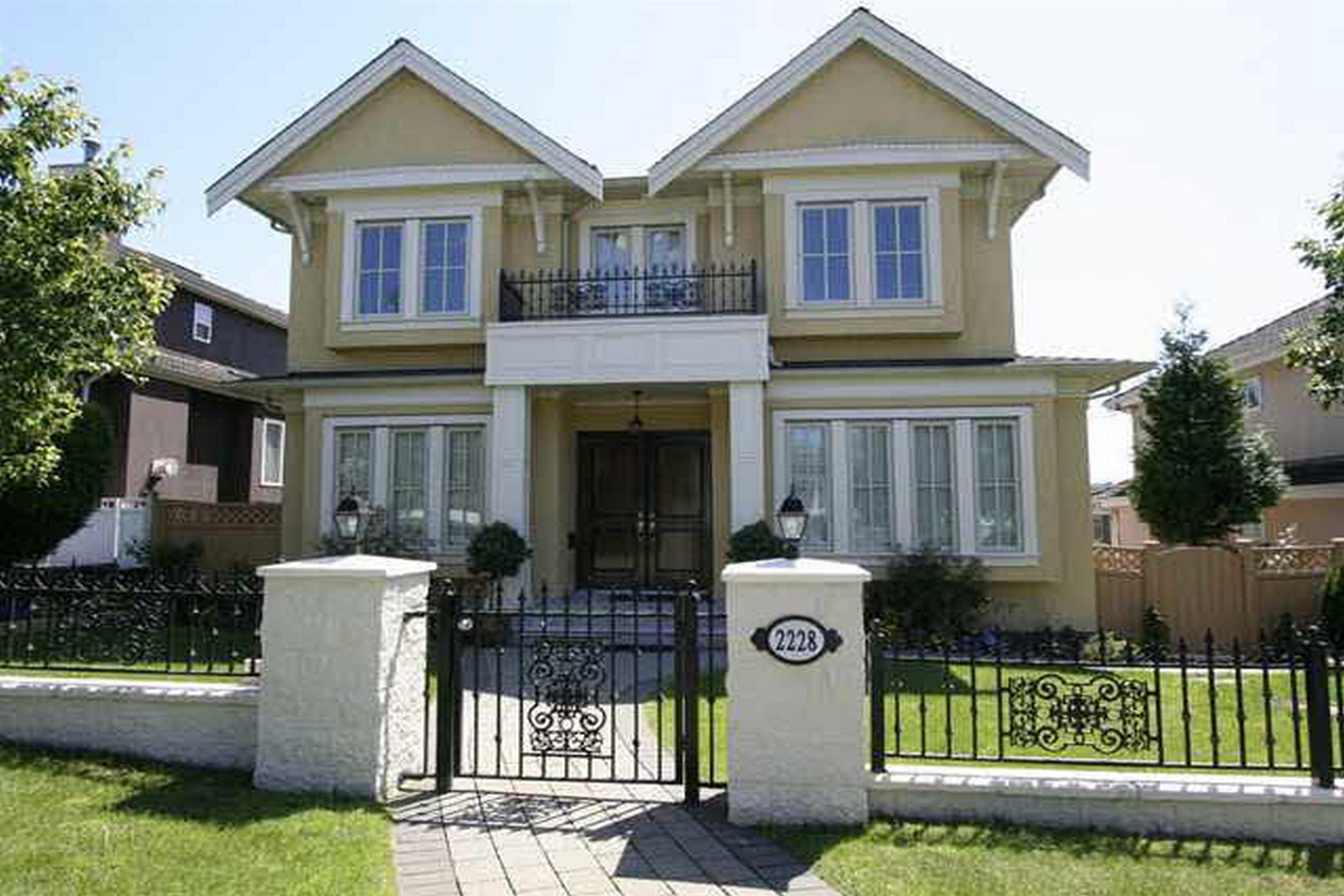 2228 22Nd Avenue W, Vancouver, BC