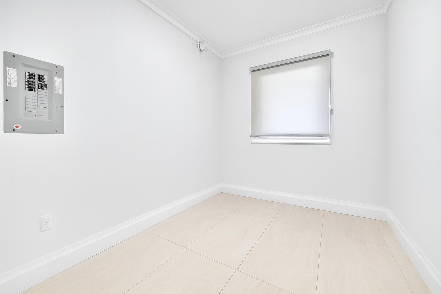 6031 Woodwards Road, Richmond, BC