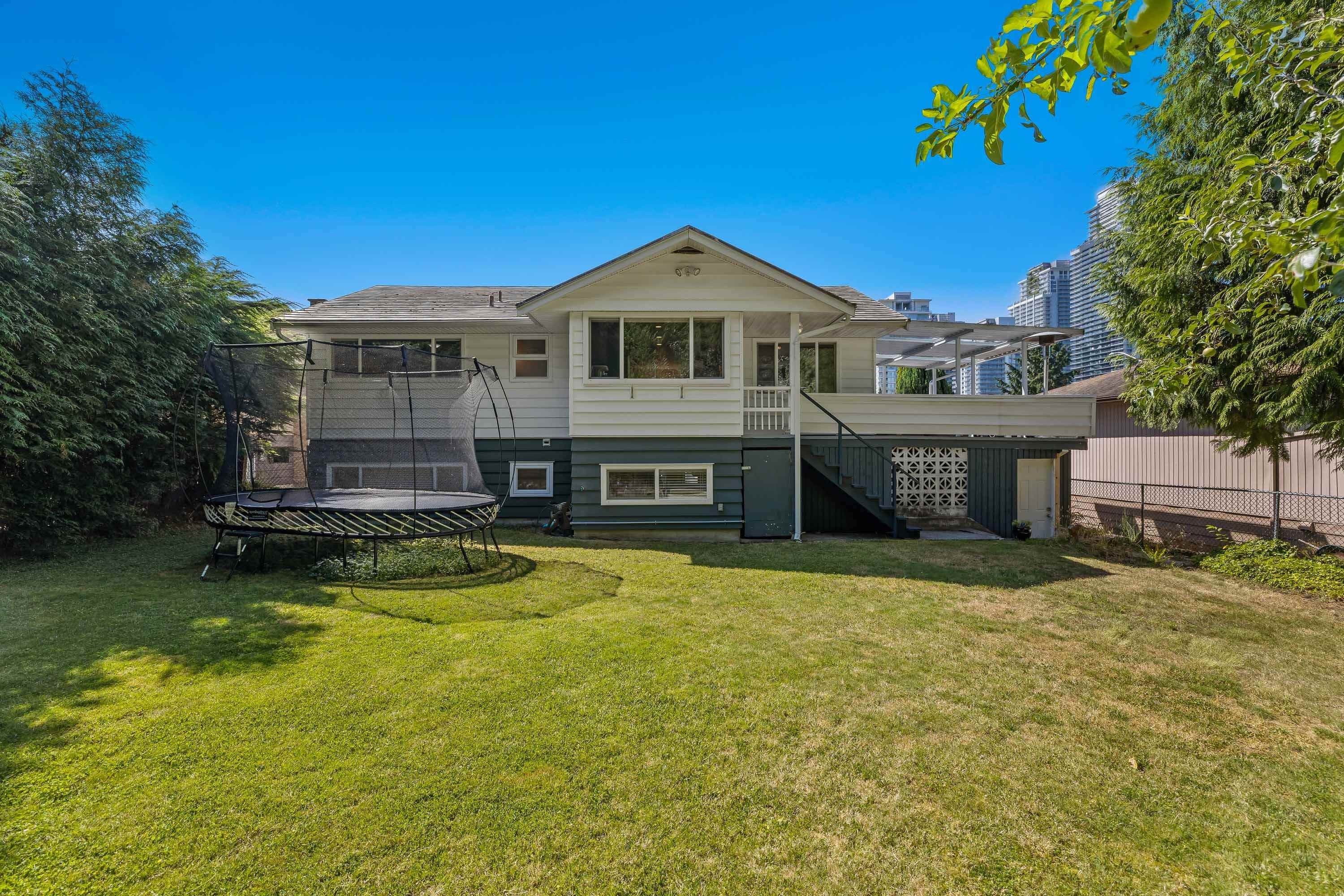 525 Appian Way, Coquitlam, BC