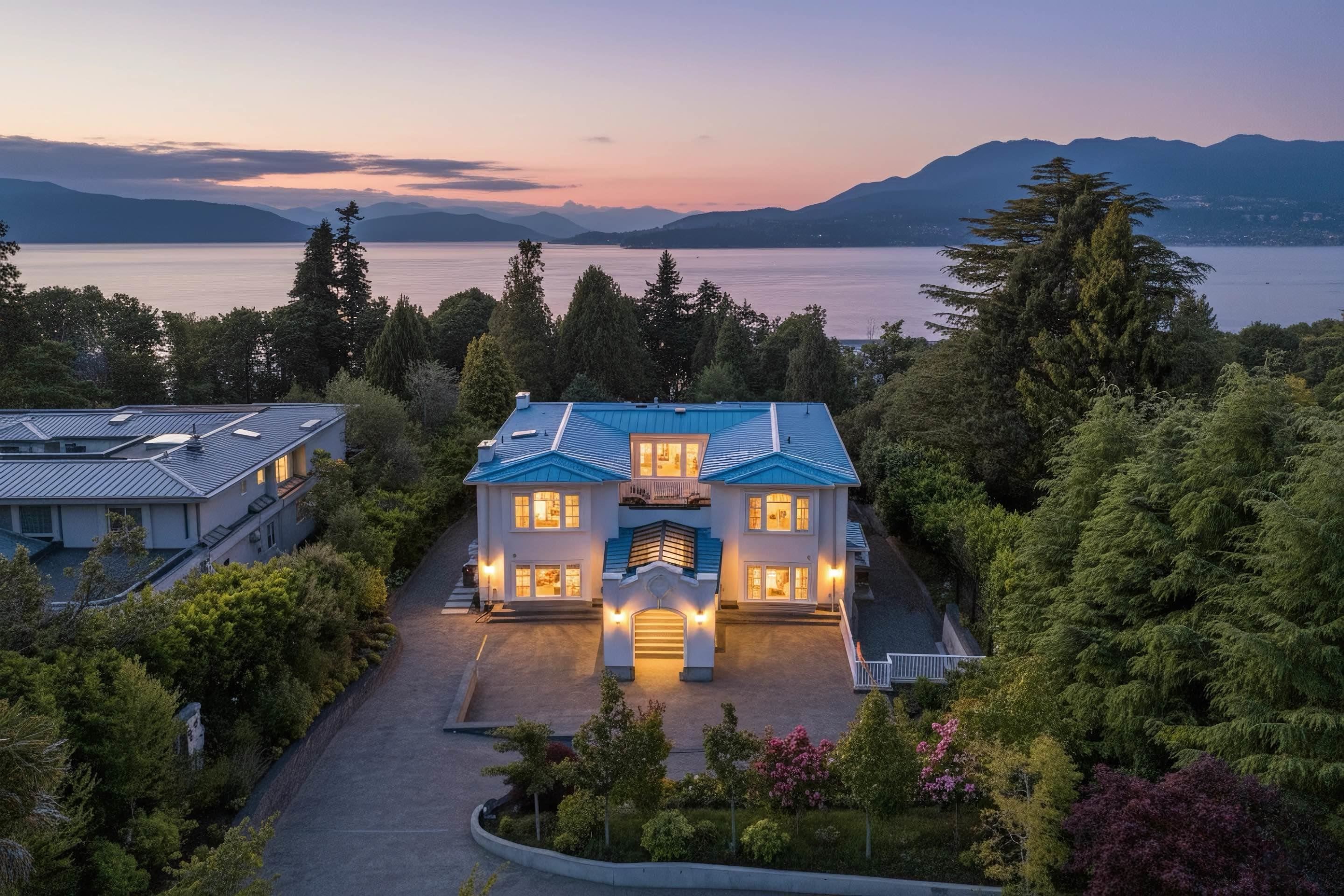 5747 Newton Wynd, Vancouver, BC