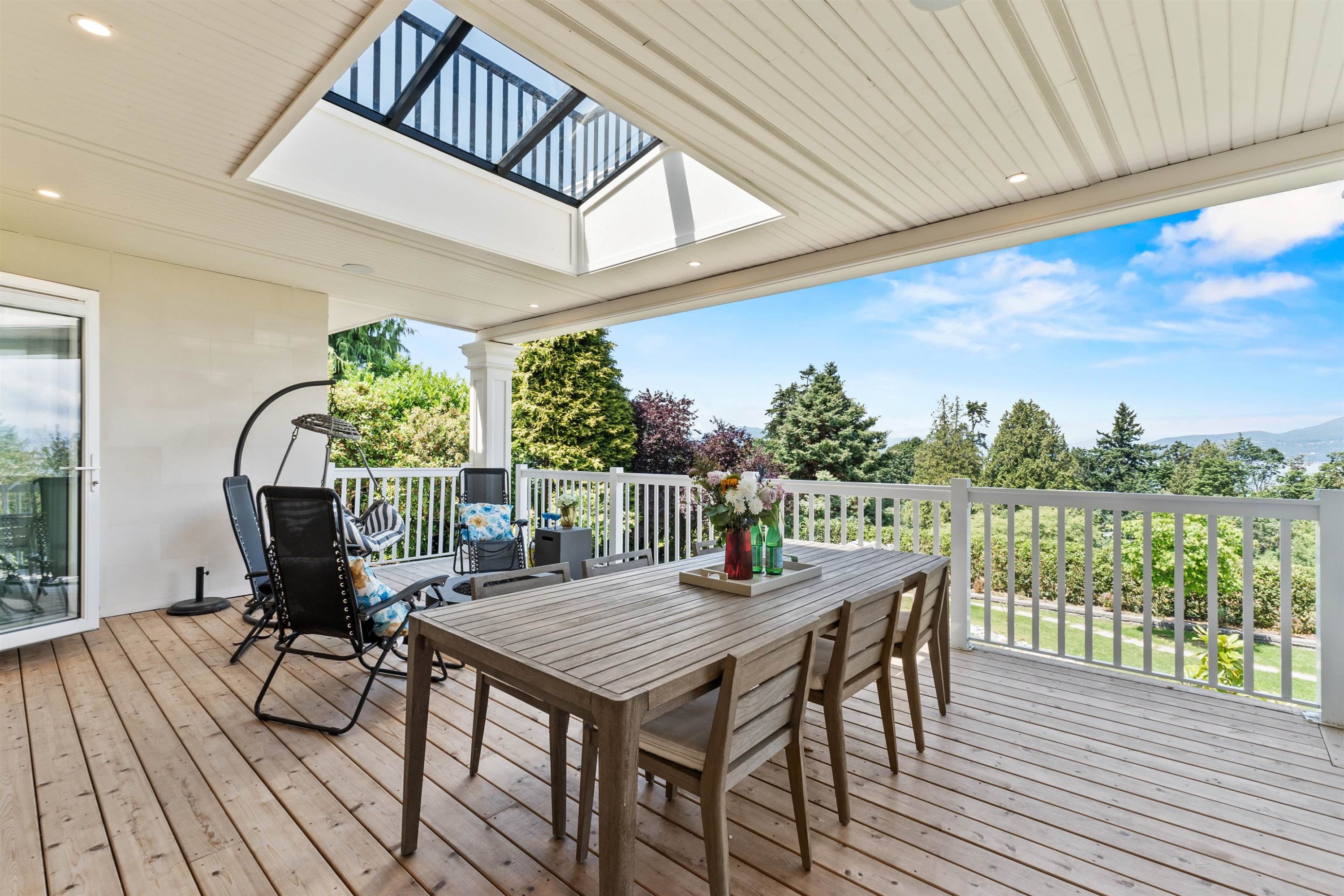5747 Newton Wynd, Vancouver, BC