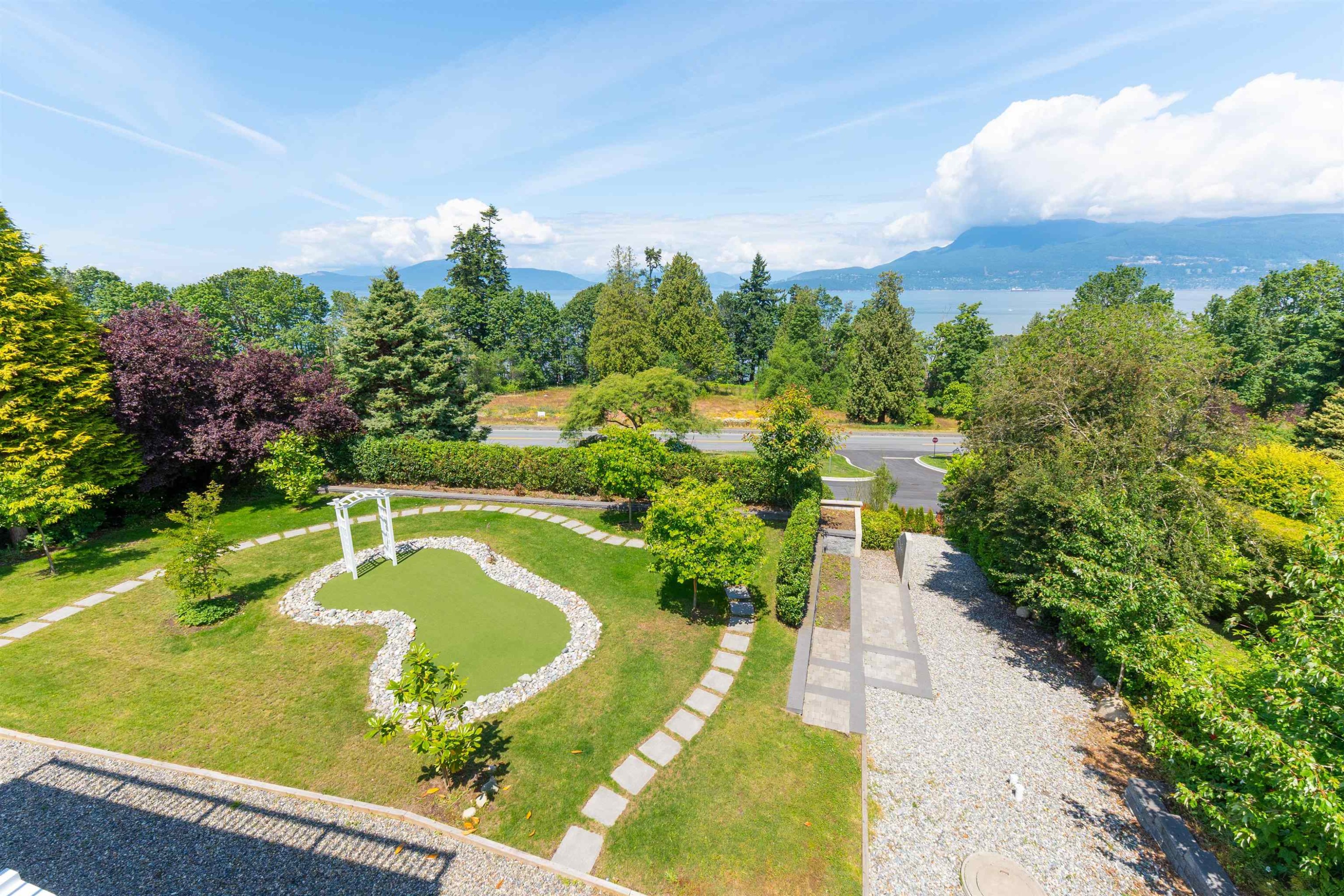 5747 Newton Wynd, Vancouver, BC