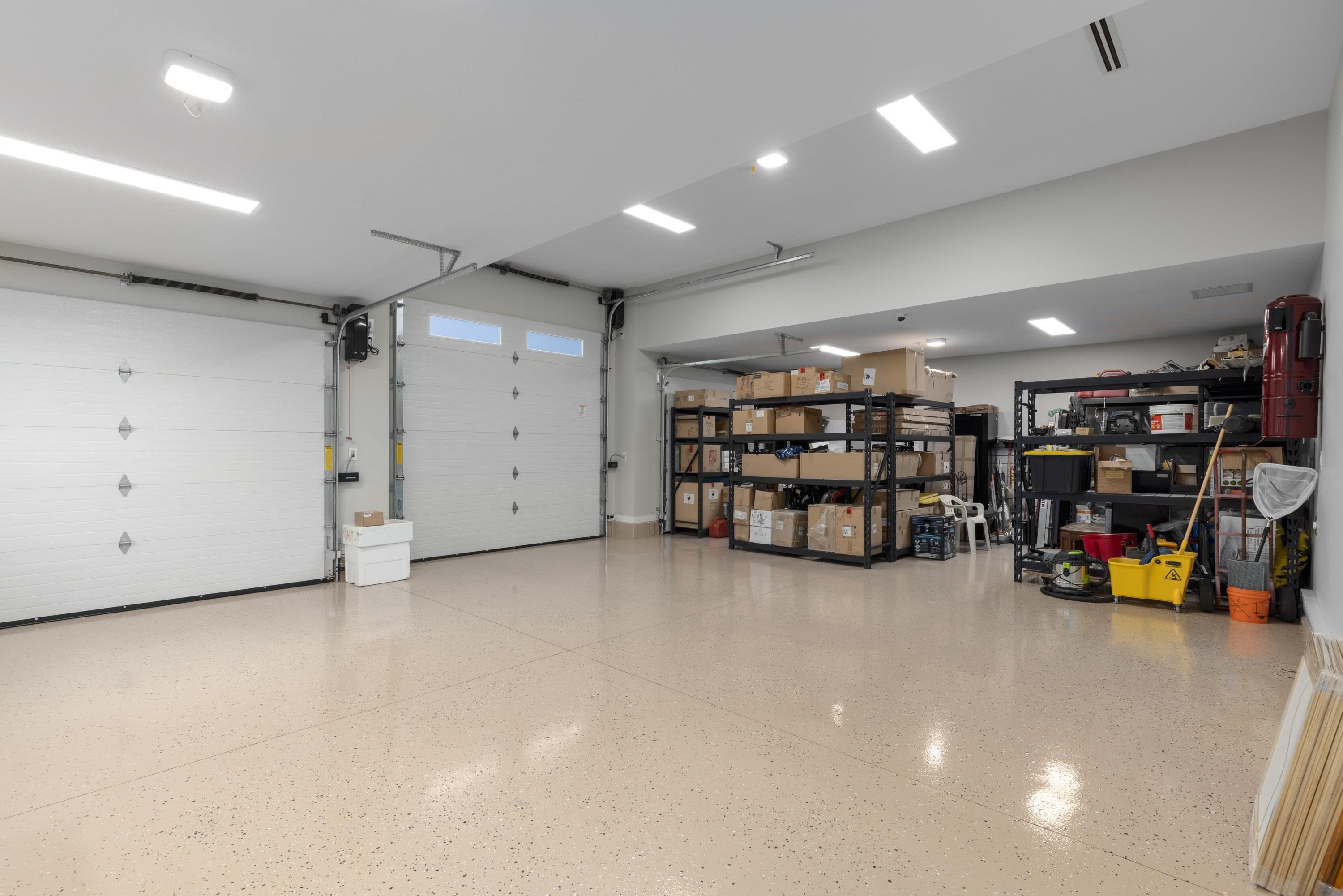 1436 Sandhurst Place, West Vancouver, BC