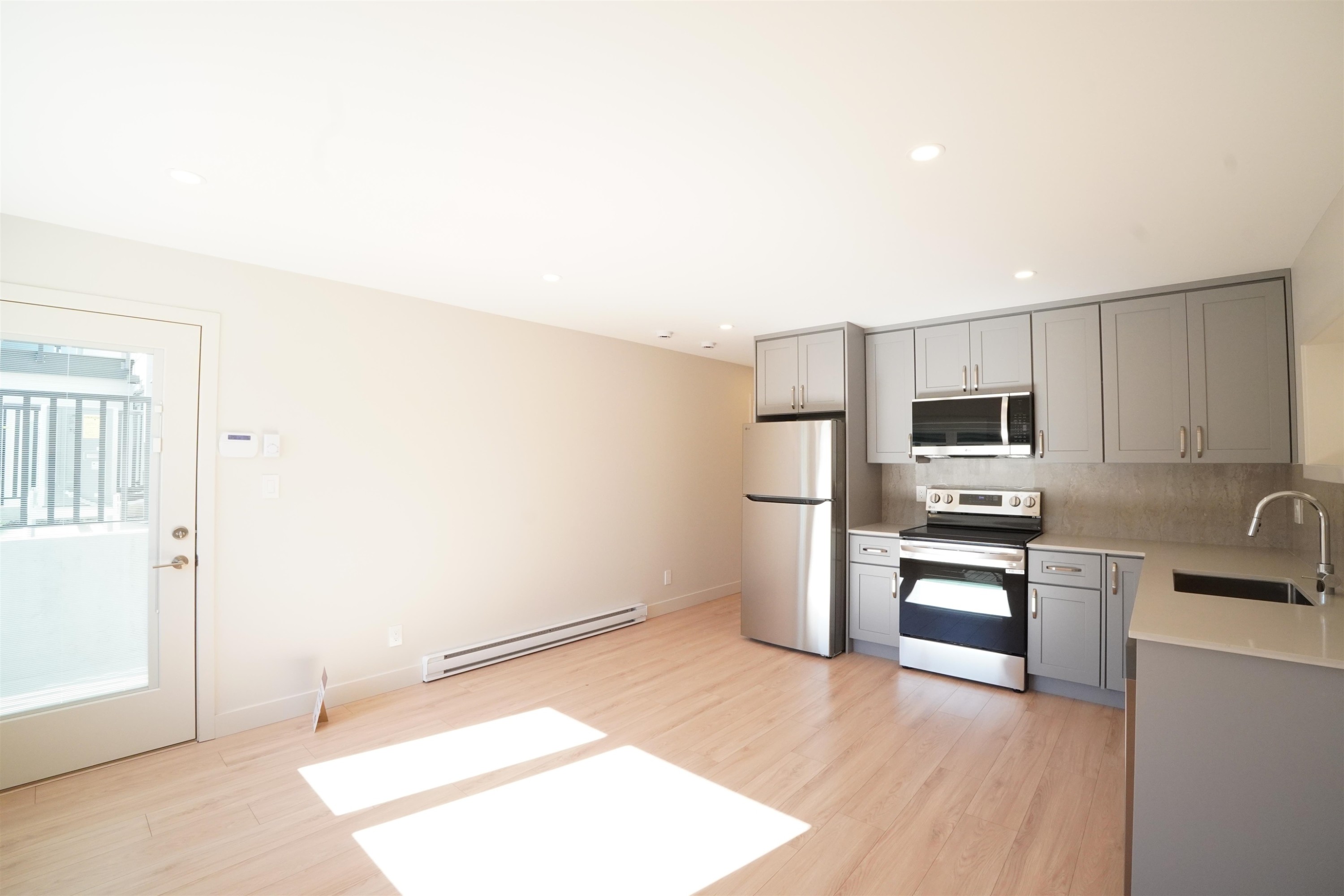 6252 Kitchener Street, Burnaby, BC